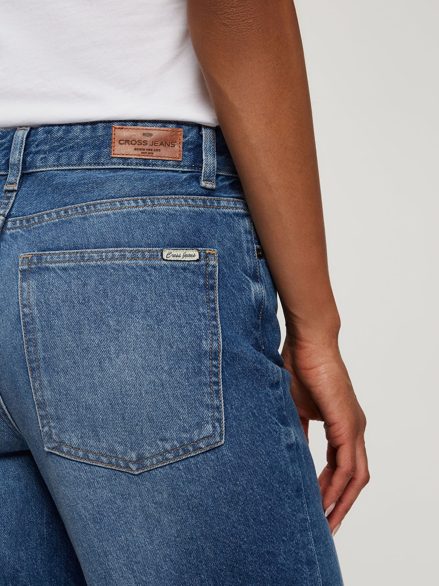 Women's Jeans Flare Fit Mid Waist medium blue
