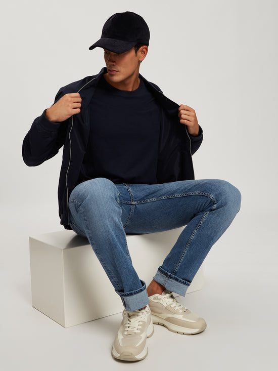 Basic men's t-shirt in navy blue