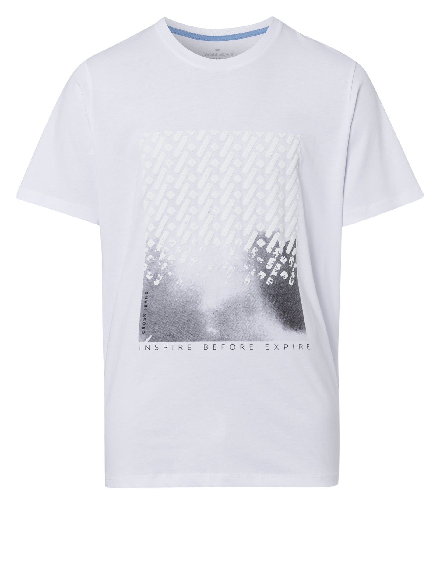 Men's regular t-shirt white