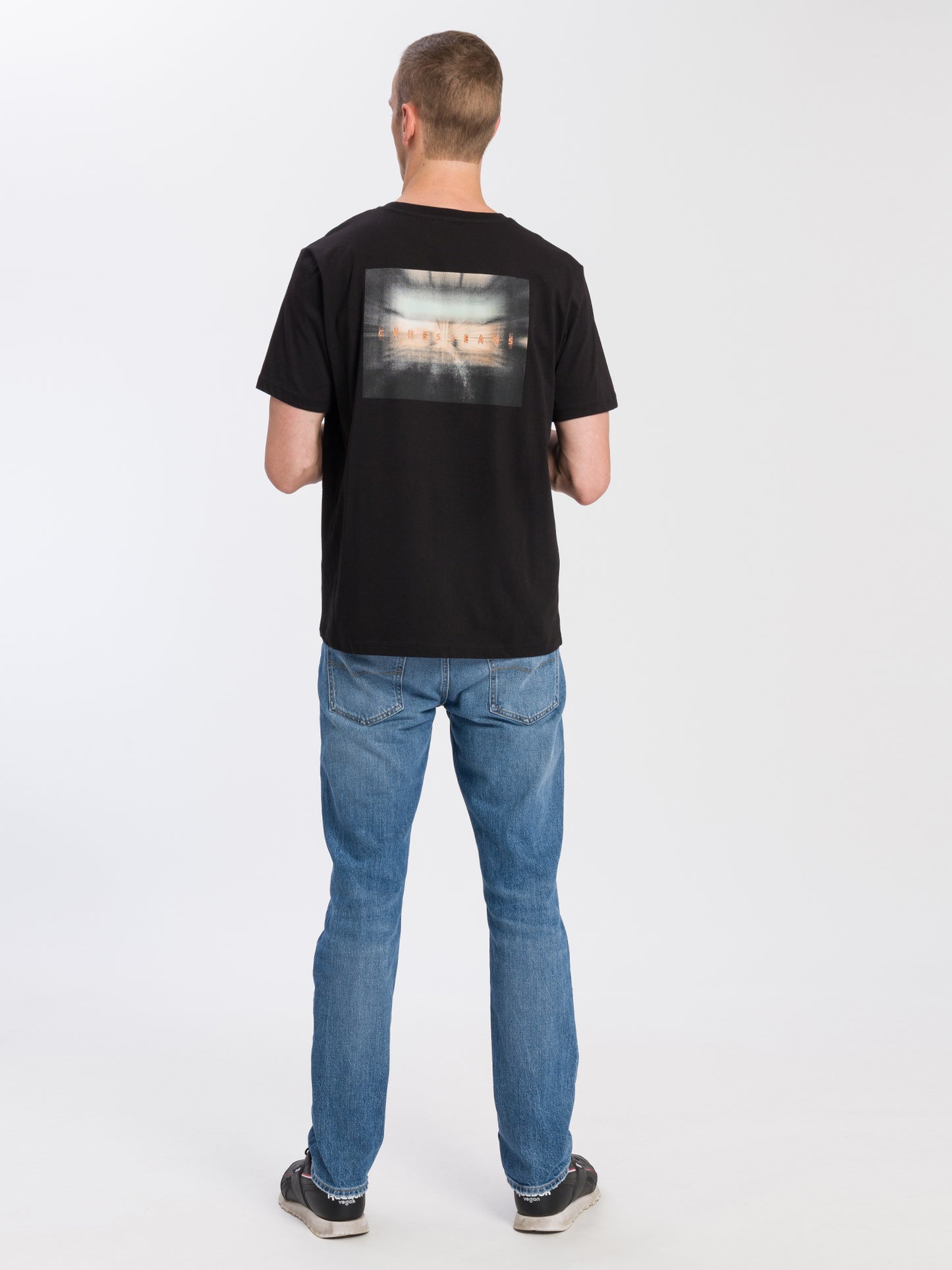 Men's regular t-shirt with back print black
