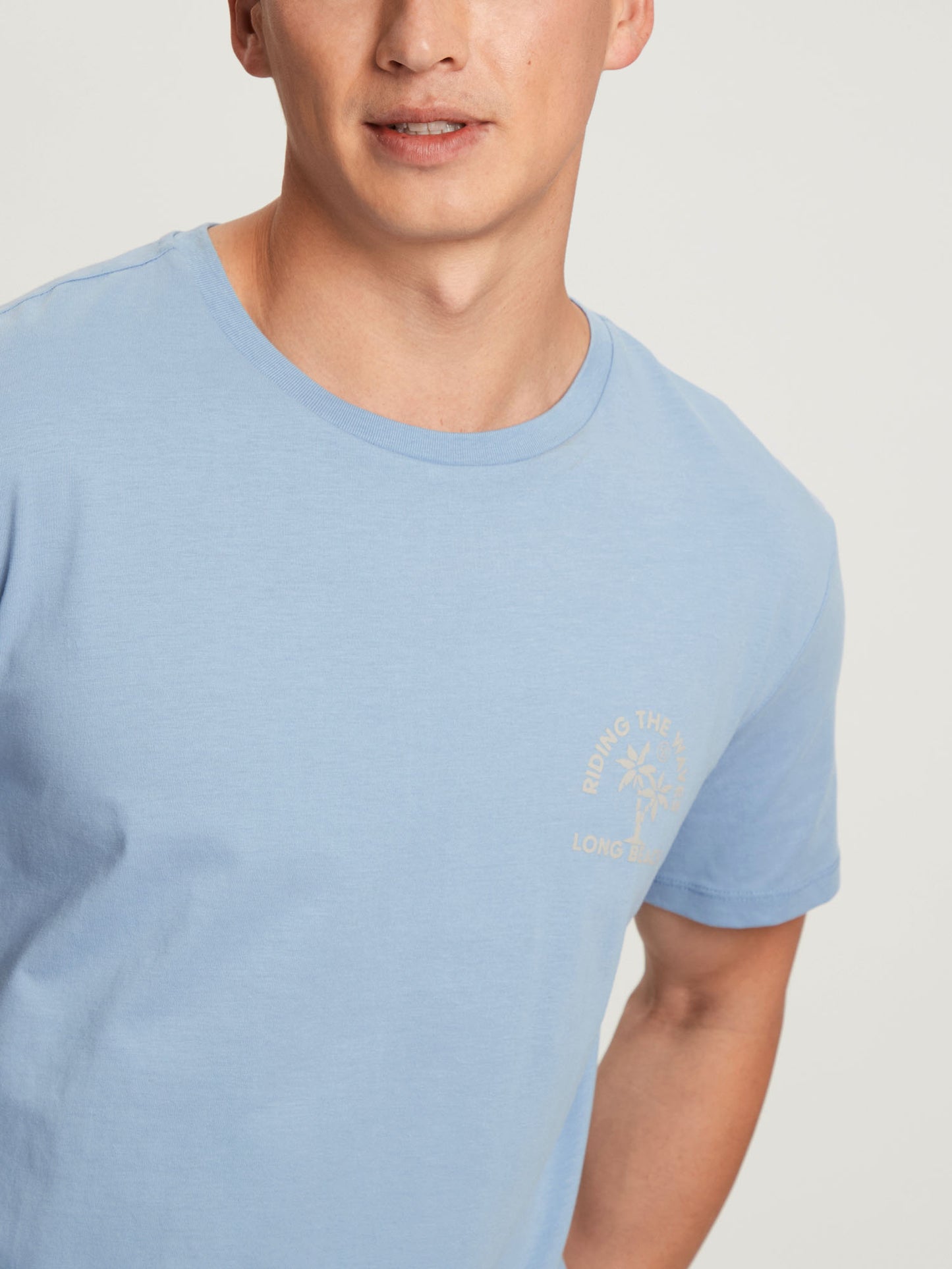 Men's regular T-shirt with placed statement print, blue.