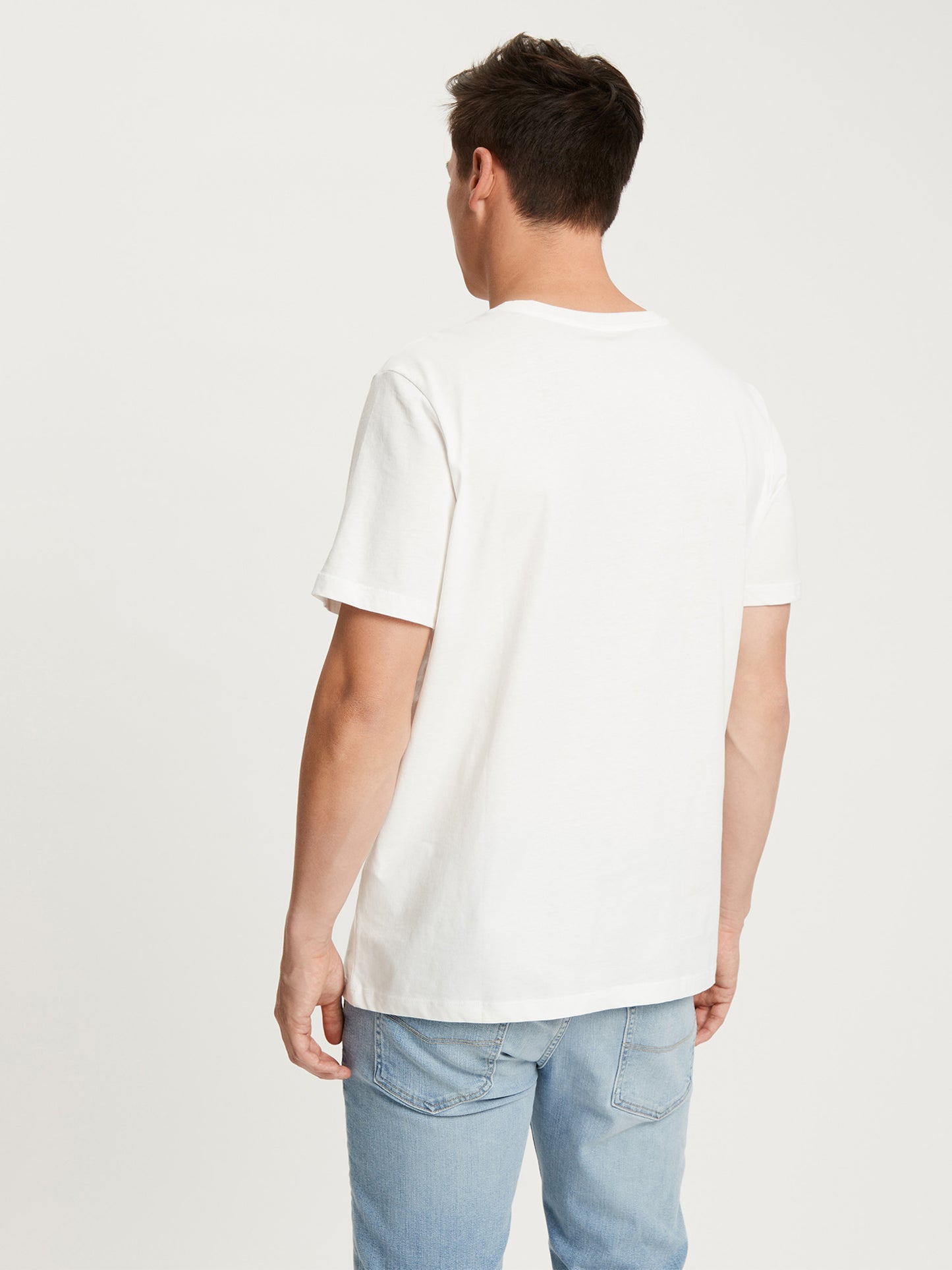 Men's regular T-shirt with placed statement print ecru.