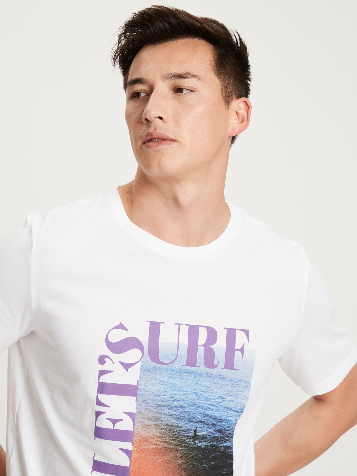 Men's regular T-shirt with print white