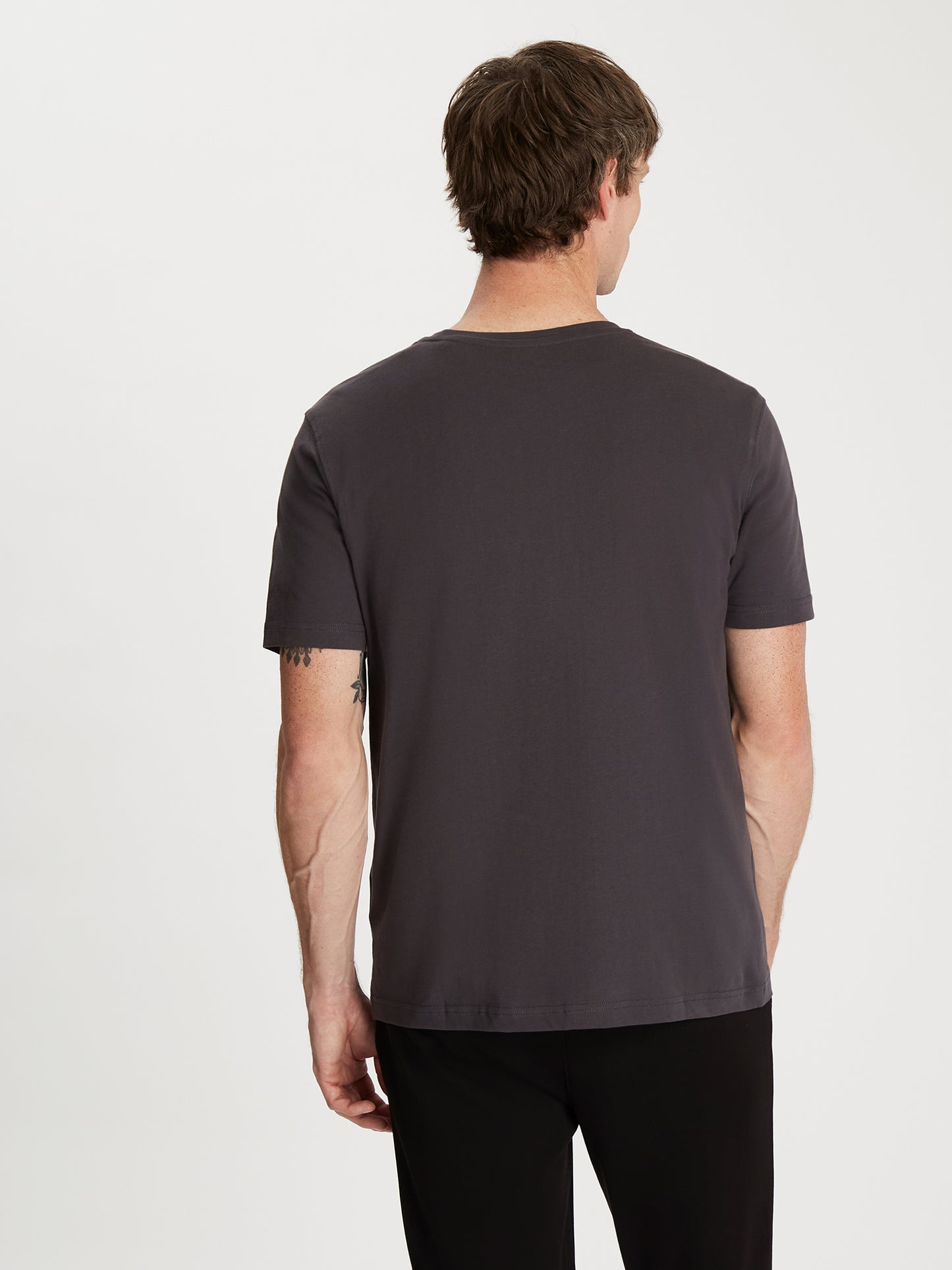 Herren Regular T-Shirt in grau