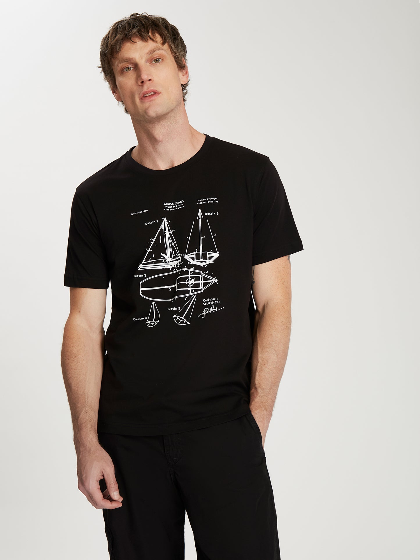 Herren Regular T-Shirt in schwarz