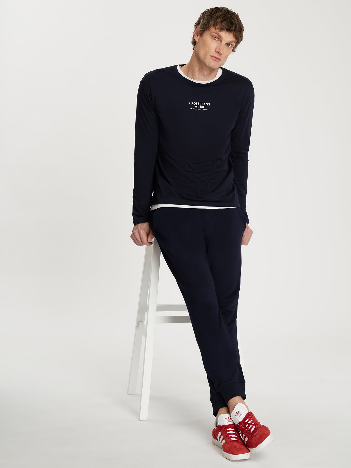 Herren Regular Longsleeve in navy
