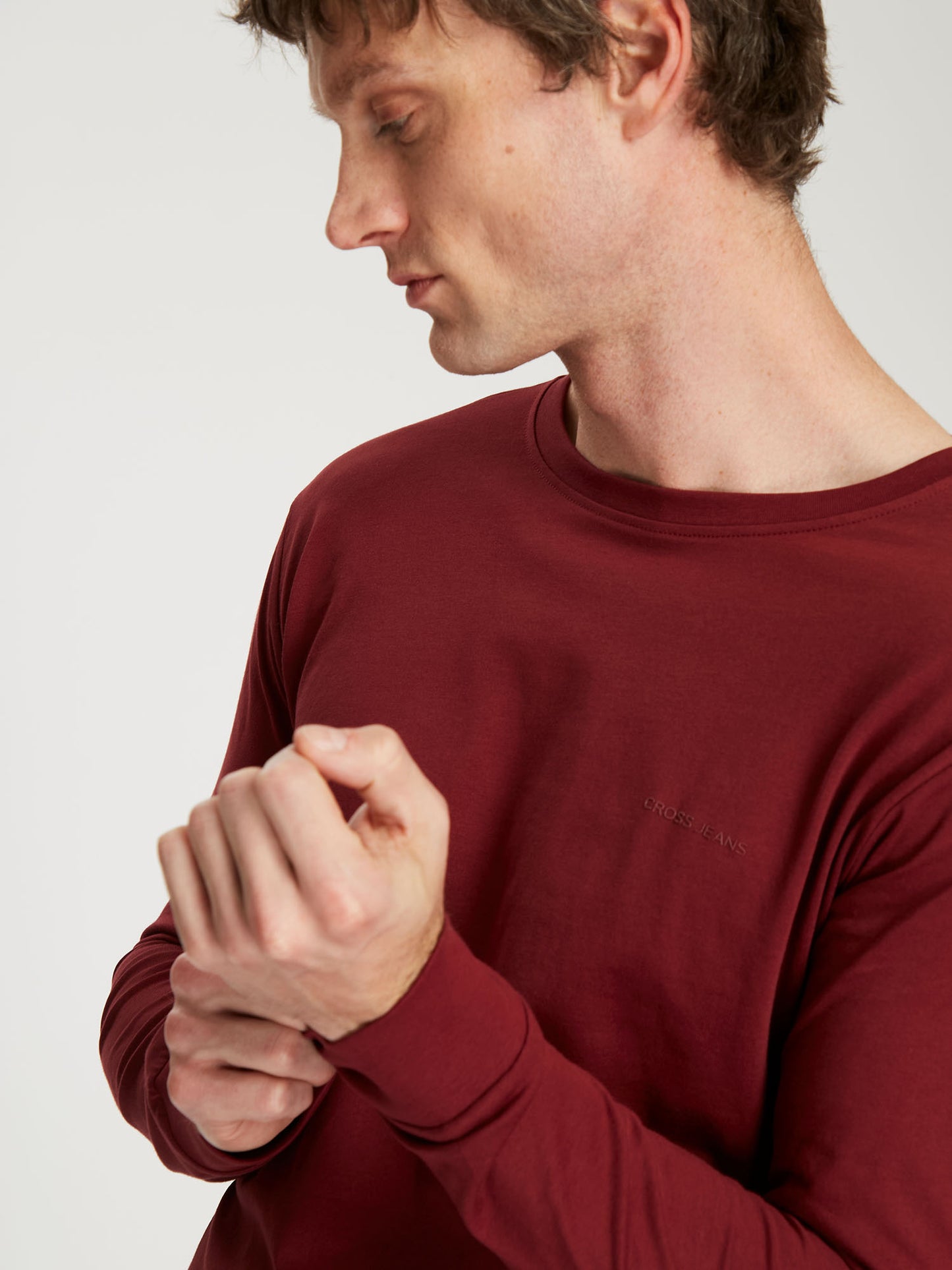 Herren Regular Longsleeve in dunkelrot