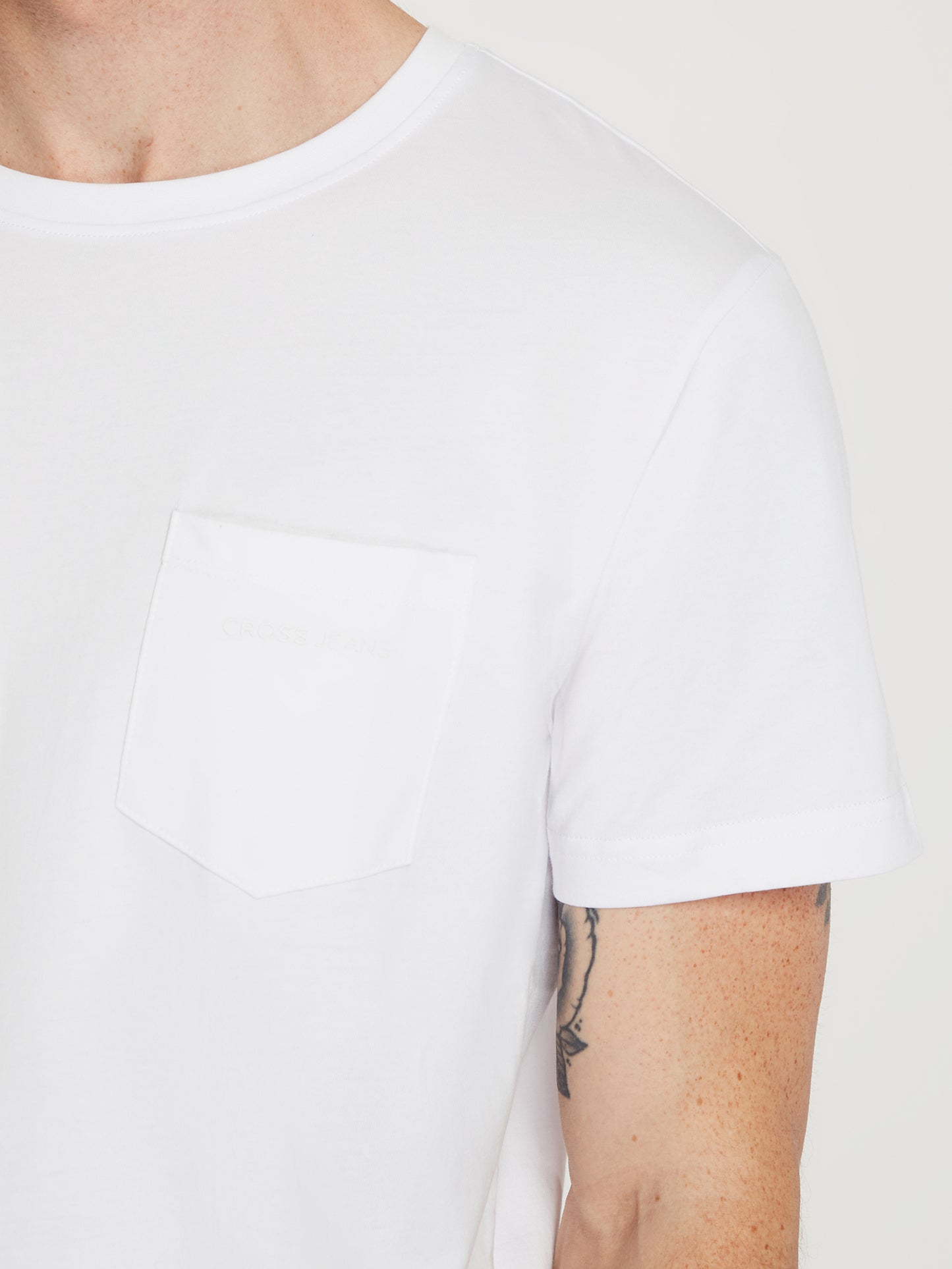 Herren Regular T-Shirt in weiß