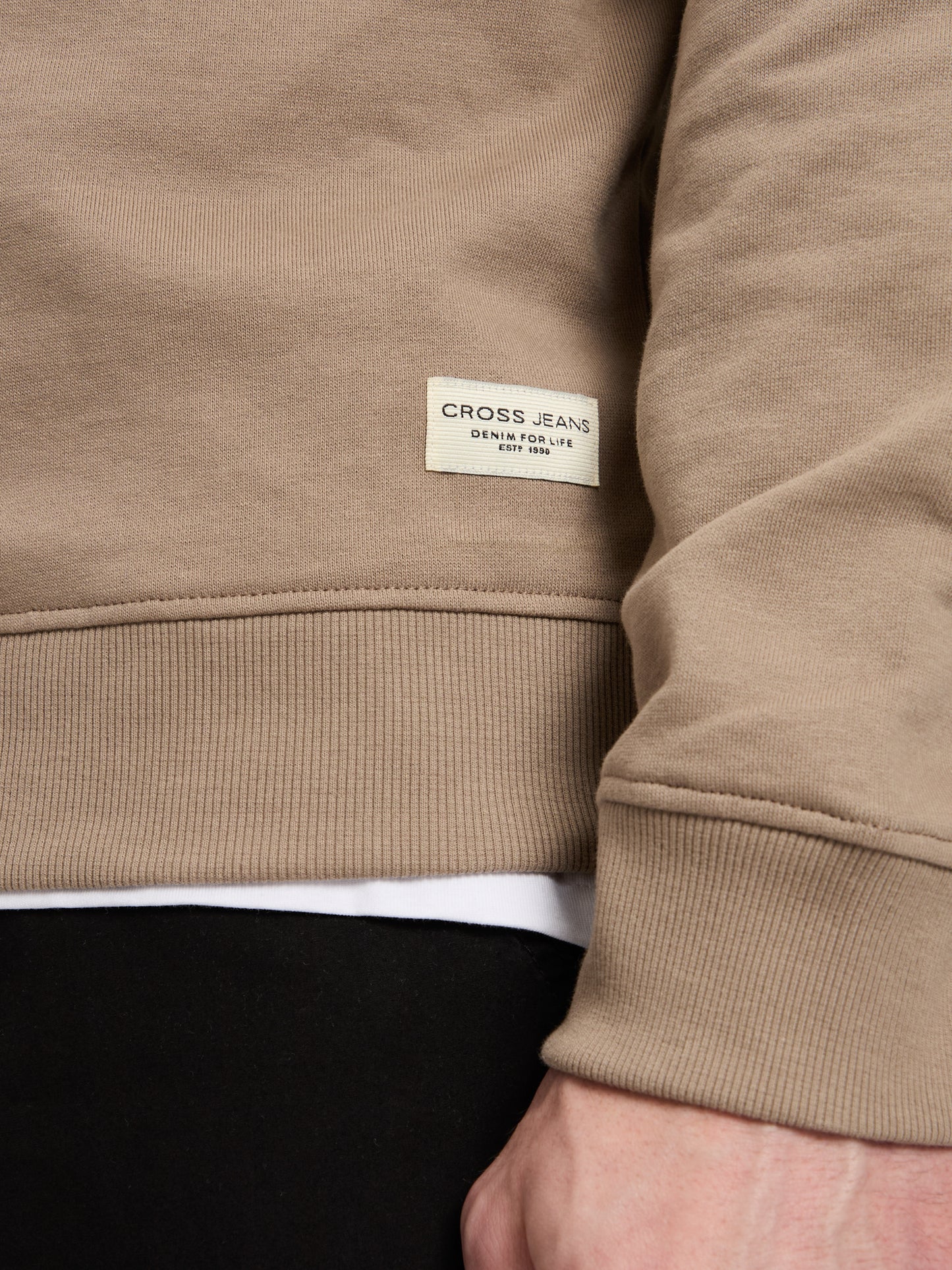 REGULAR FIT JERSEY