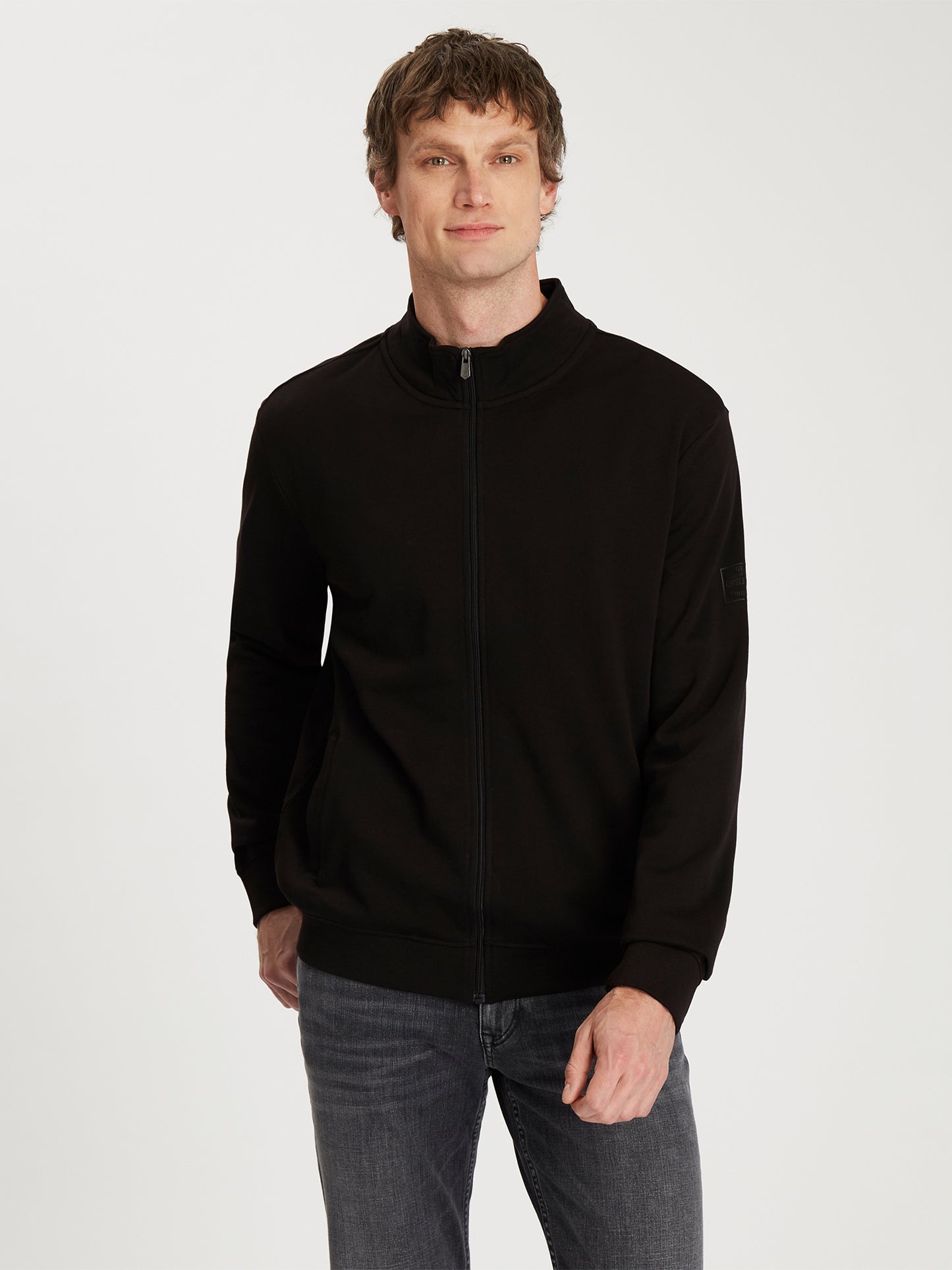 Herren Regular Hoodie in schwarz