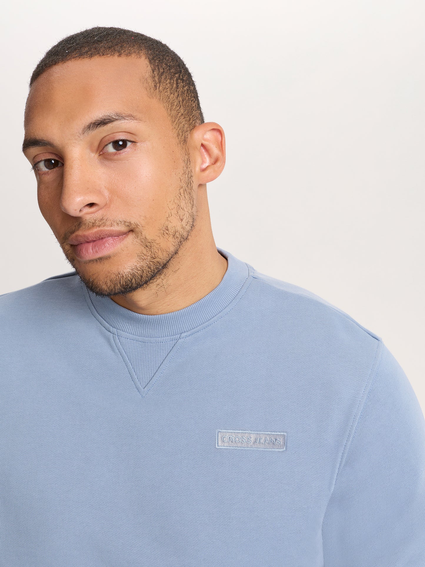 REGULAR FIT  SWEATSHIRT