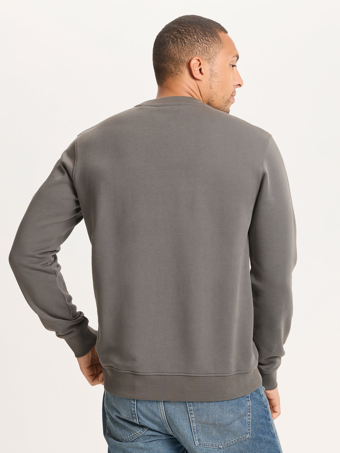 REGULAR FIT  SWEATSHIRT