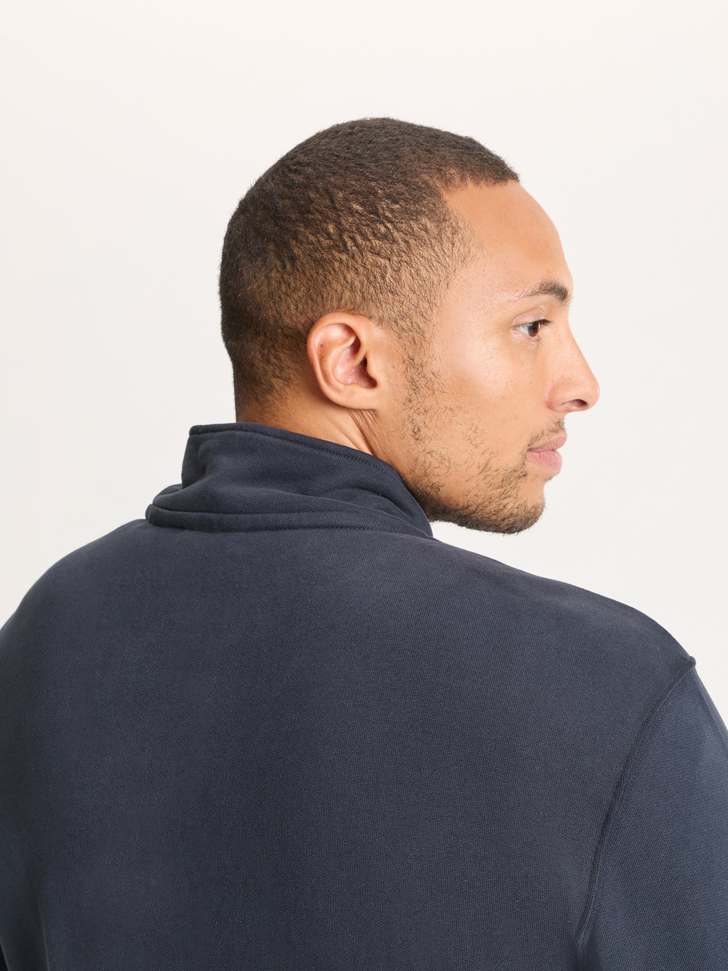 REGULAR FIT  SWEATSHIRT