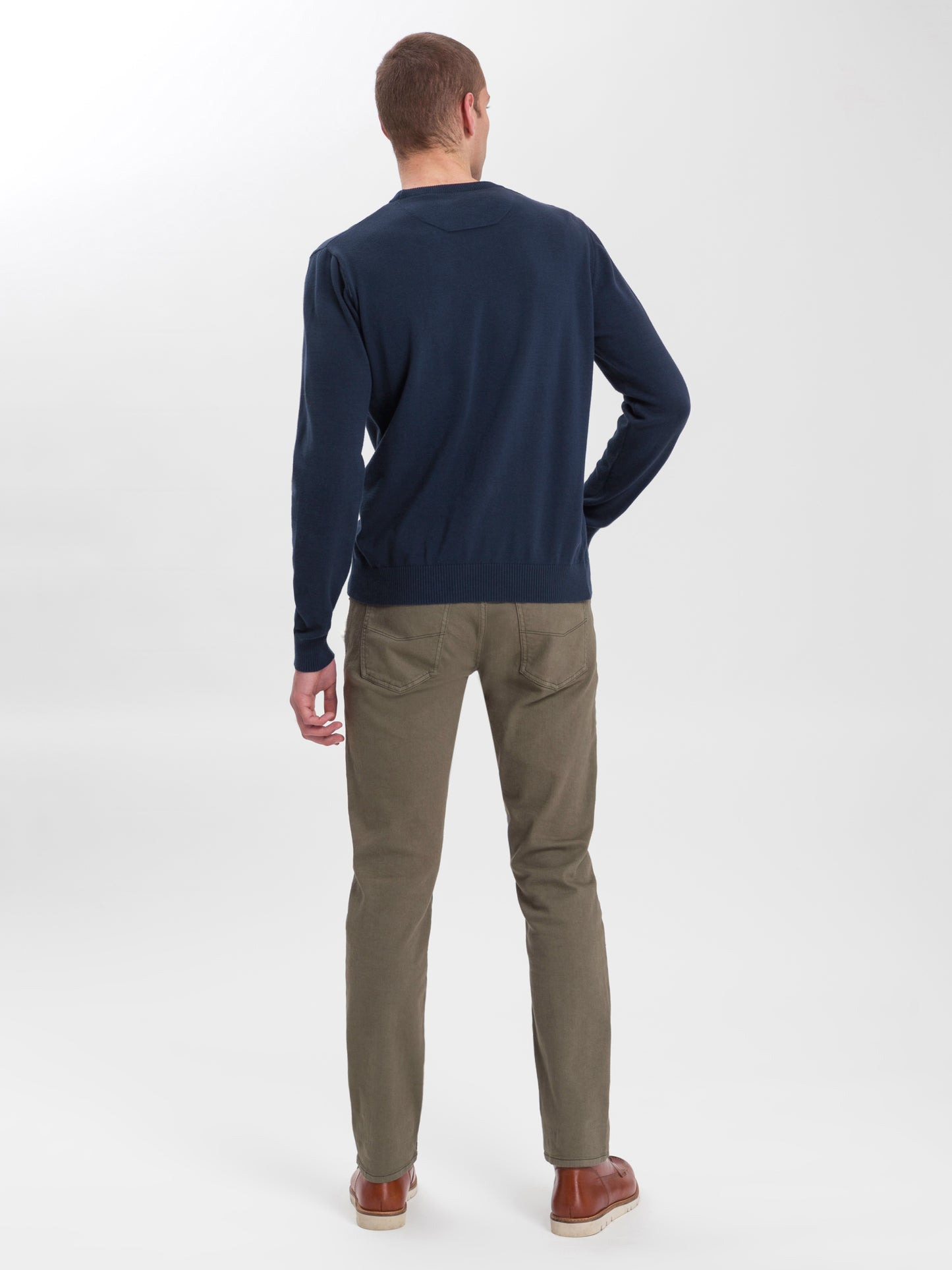 Men's regular fine knit sweater navy blue