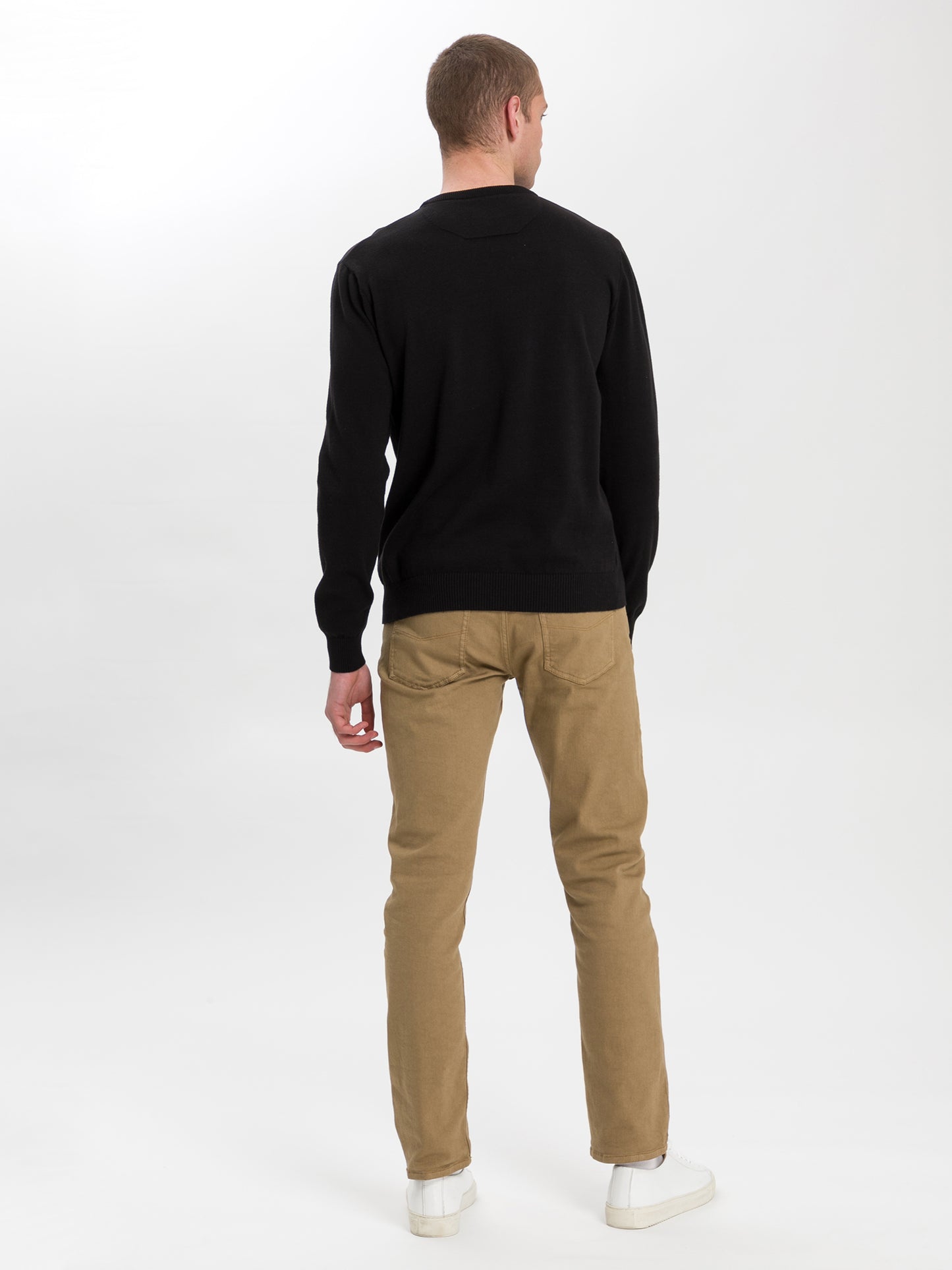 Herren Regular Feinstrick Pullover schwarz