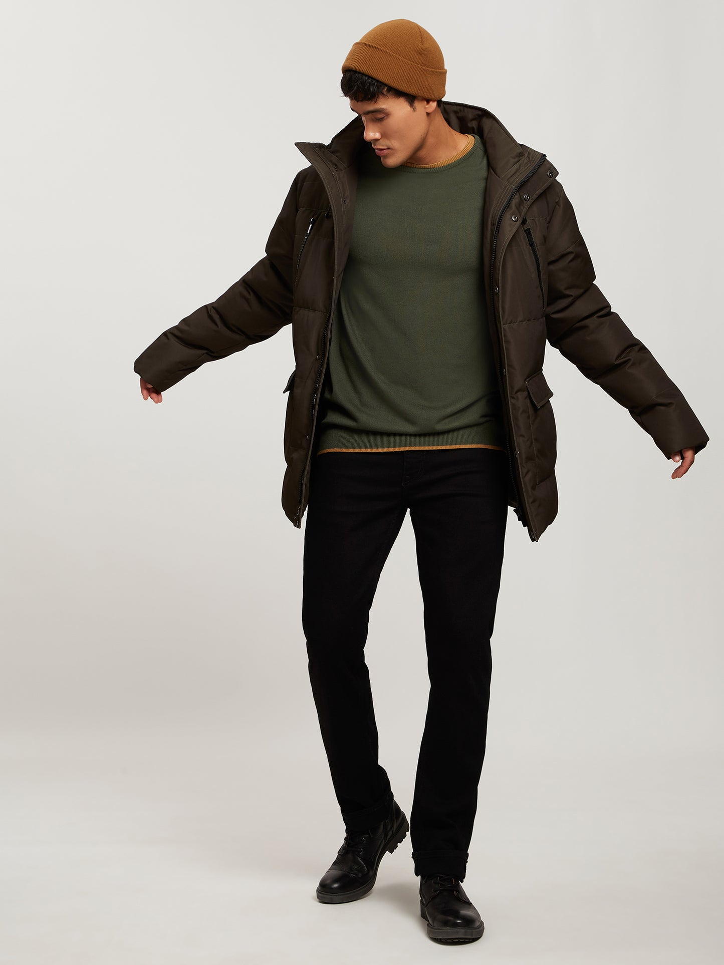 REGULAR FIT  PULLOVER