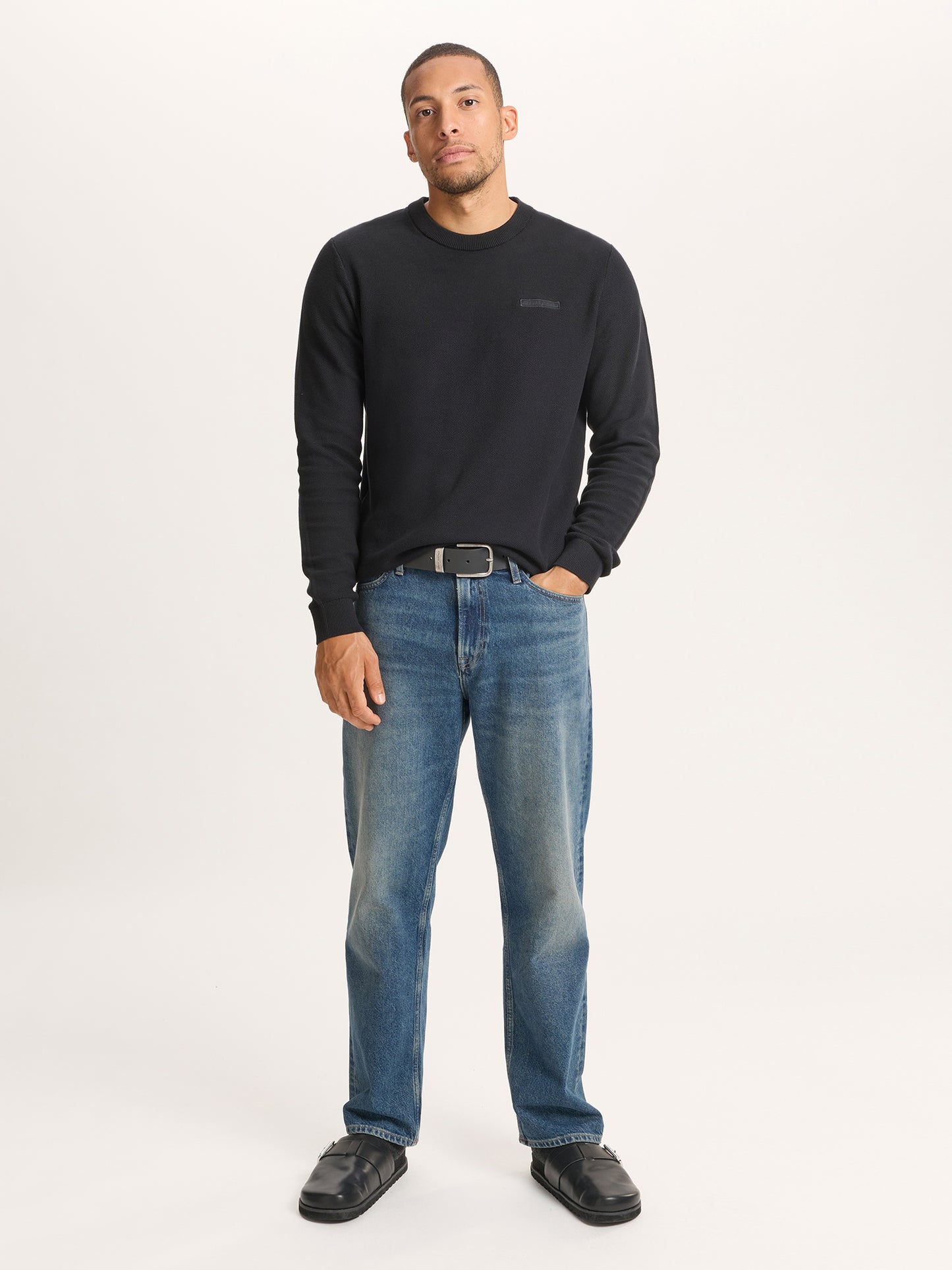 REGULAR FIT  SWEATSHIRT
