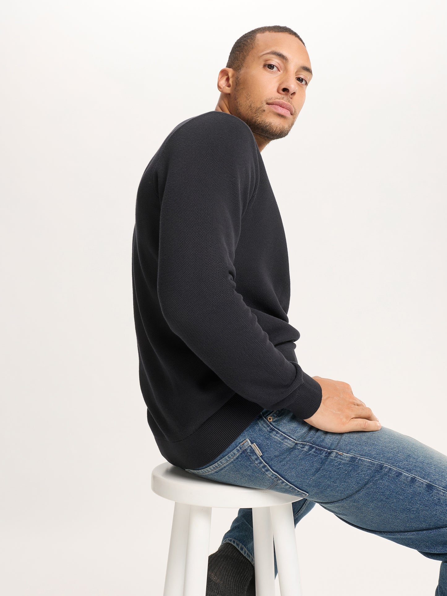 REGULAR FIT  SWEATSHIRT