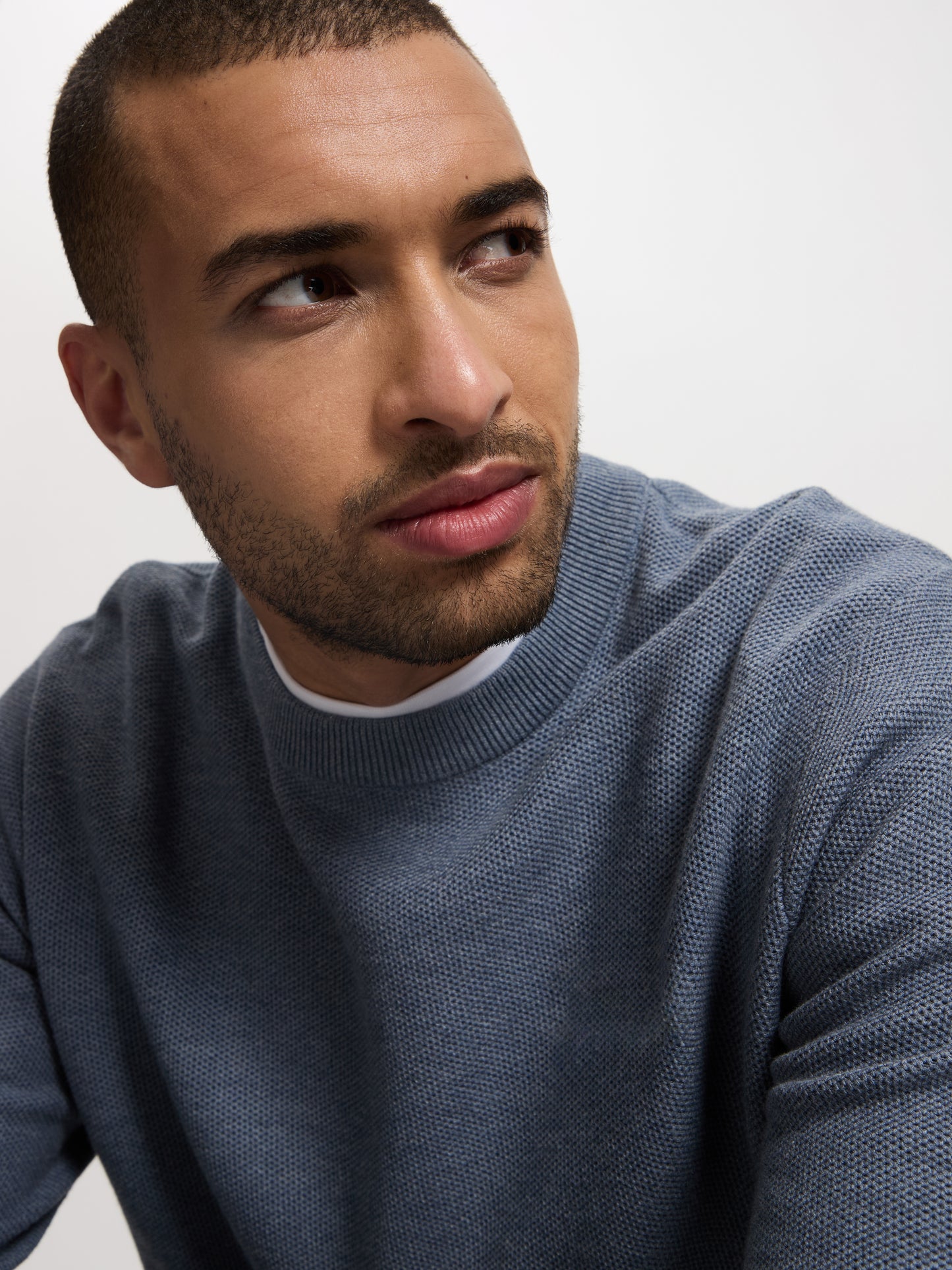 REGULAR FIT  SWEATSHIRT