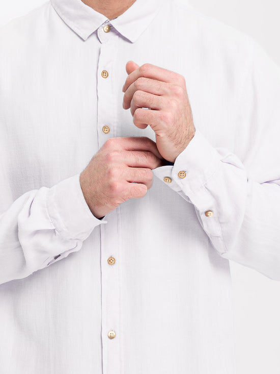 Men's regular long-sleeved shirt white with a patterned collar