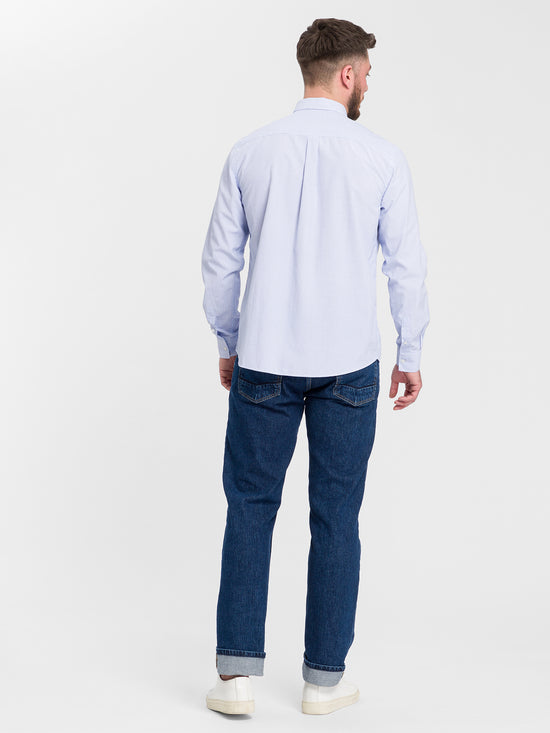 Men's regular long-sleeved shirt light blue