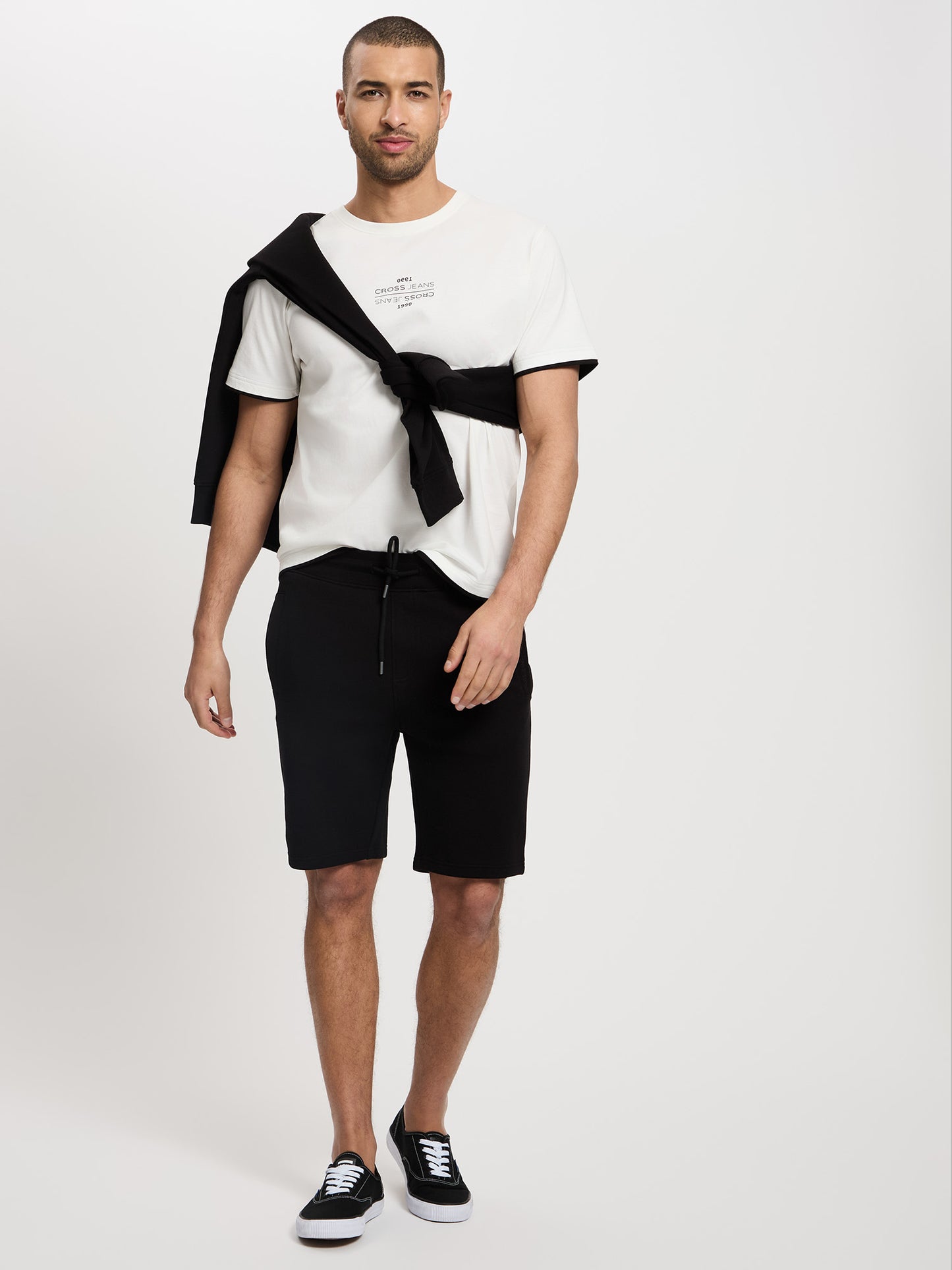 Herren Regular Shorts in schwarz