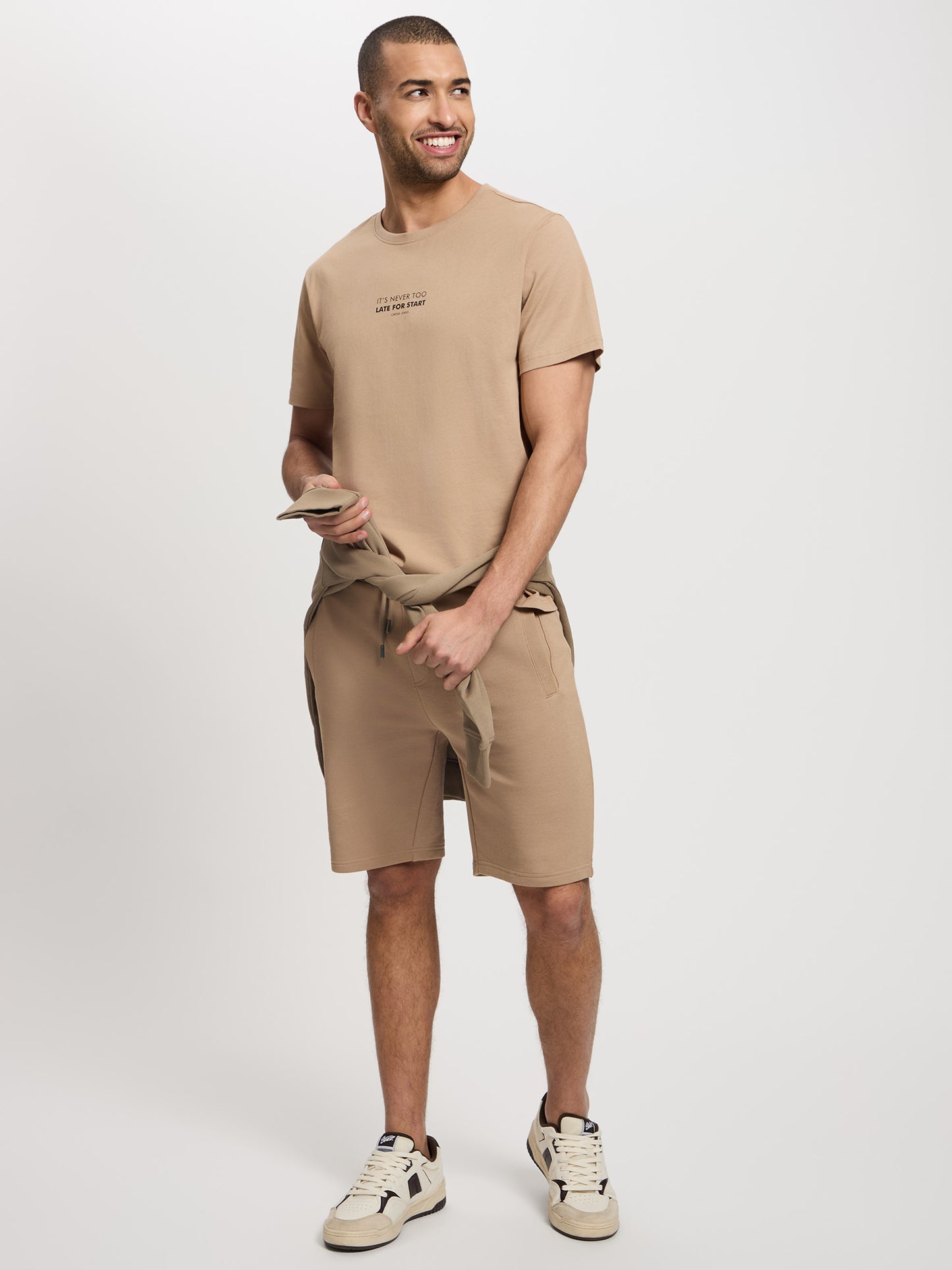 Men's regular shorts in taupe