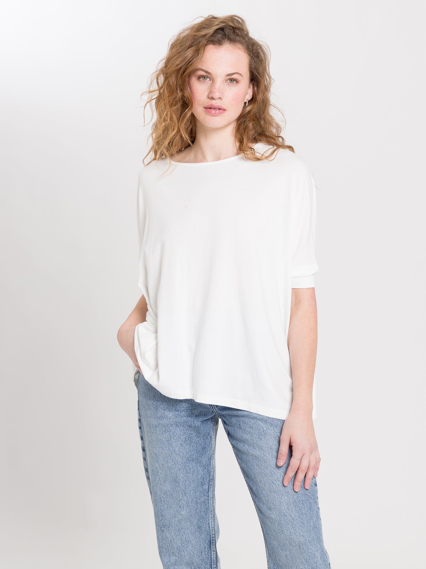 Women's oversized t-shirt white