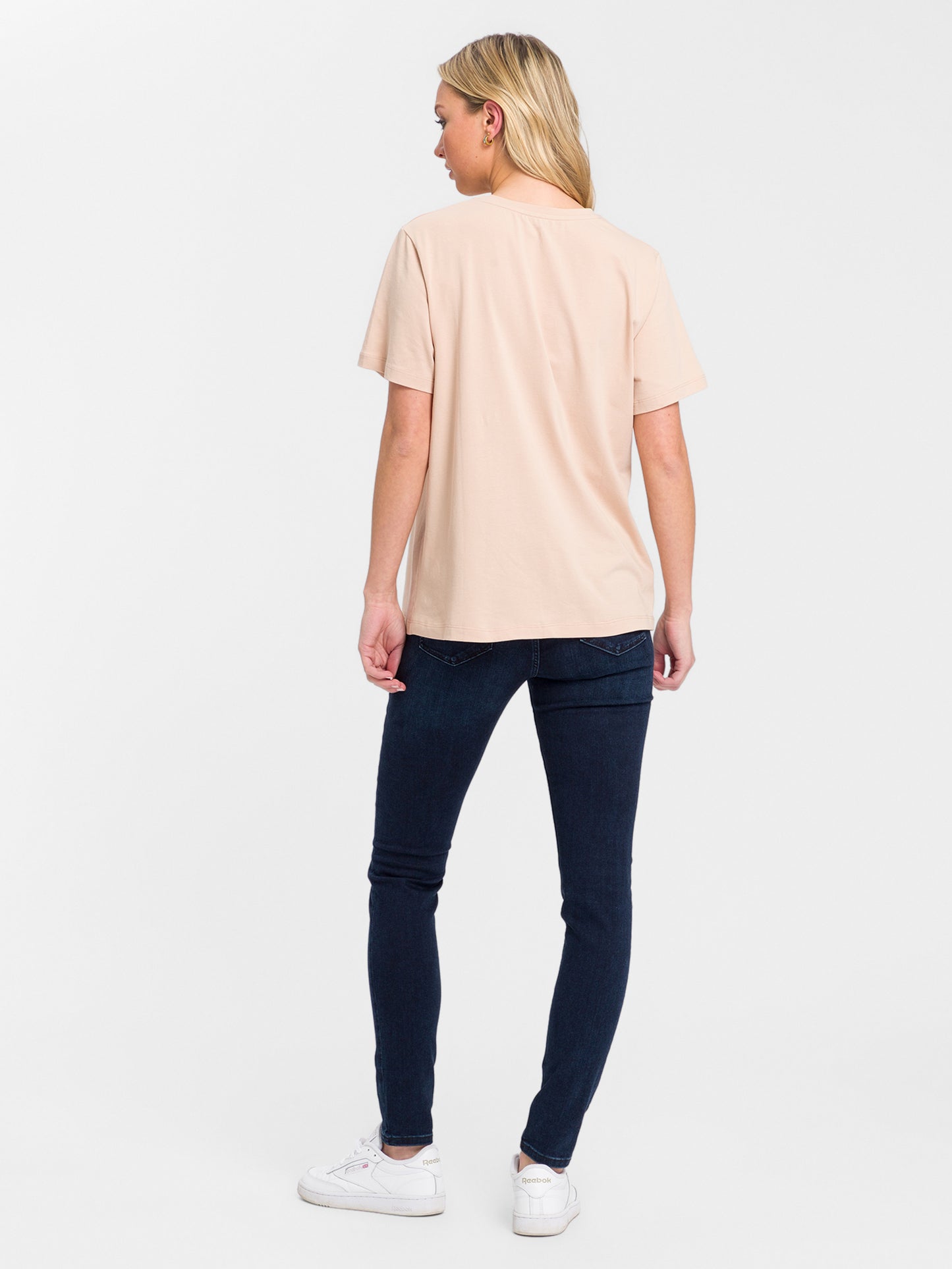 Women's regular t-shirt with floral print rose
