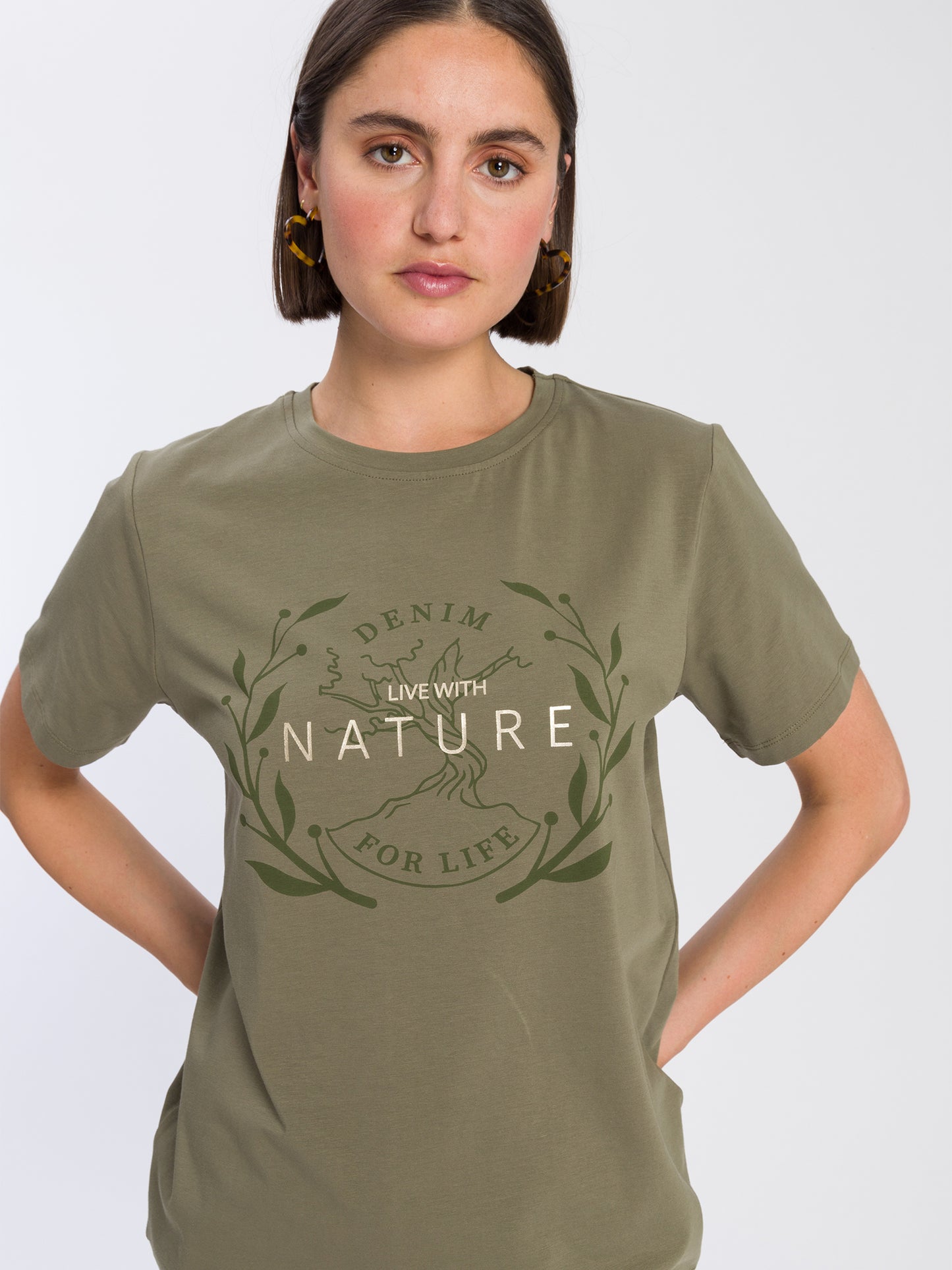 Women's regular print T-shirt Live with Nature green
