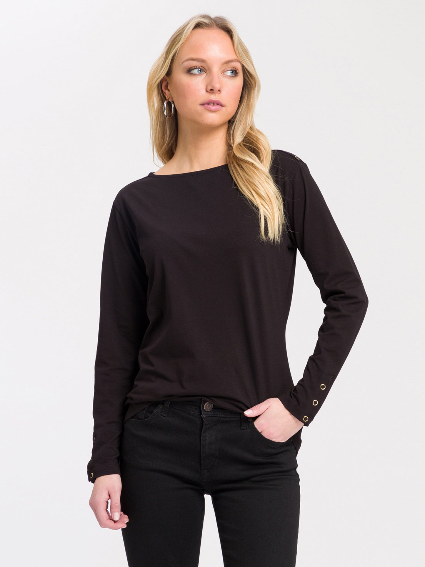 Women's slim long-sleeved shirt with button details black