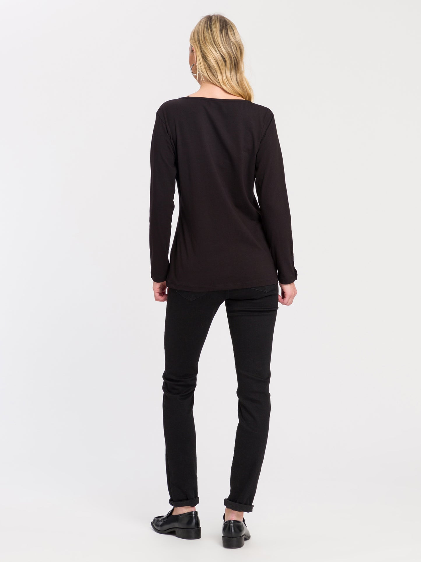 Women's slim long-sleeved shirt with button details black