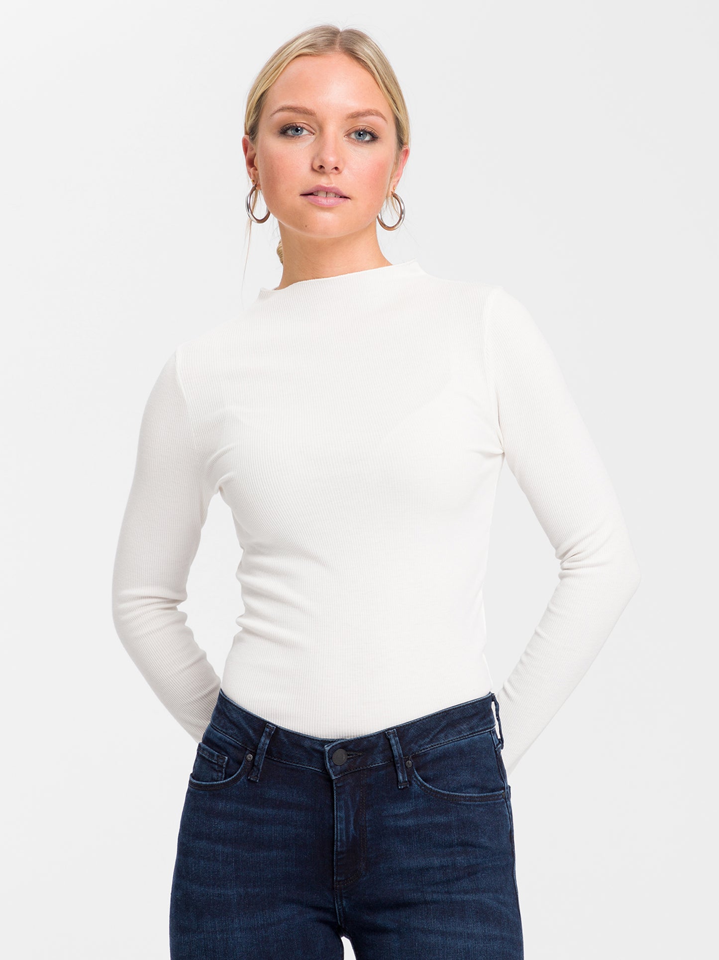 Women's slim long-sleeved shirt short with stand-up collar white