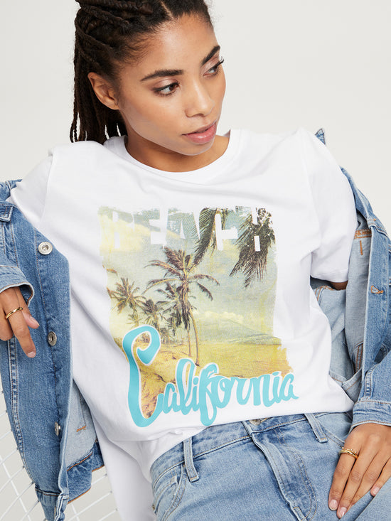 Women's regular T-shirt with front print in white.