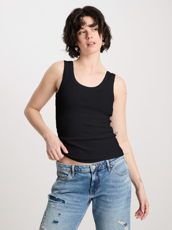 Damen Slim Tanktop schwarz.