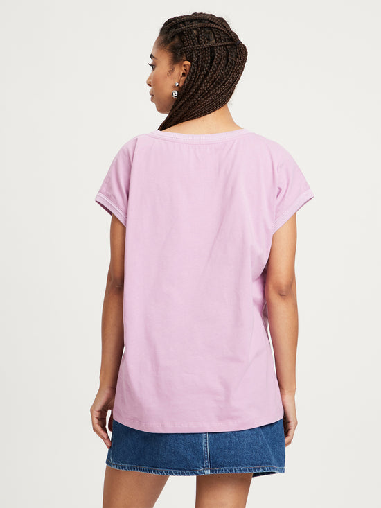 Women's regular V-neck T-shirt in lilac