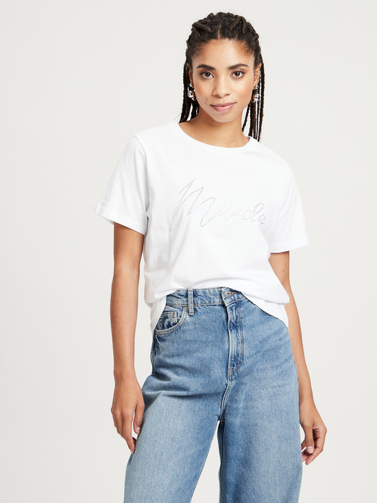 Damen Regular T-Shirt mit Glitzer-Print weiß.