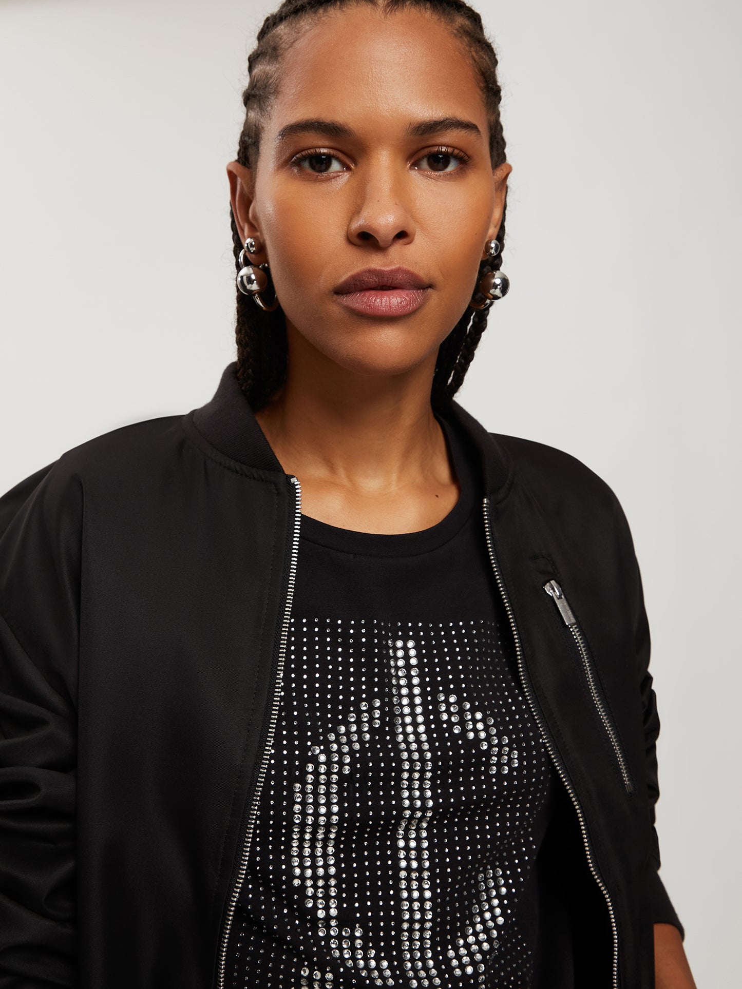 Damen Regular T-Shirt mit Marken-Logo und Schmucksteinen schwarz