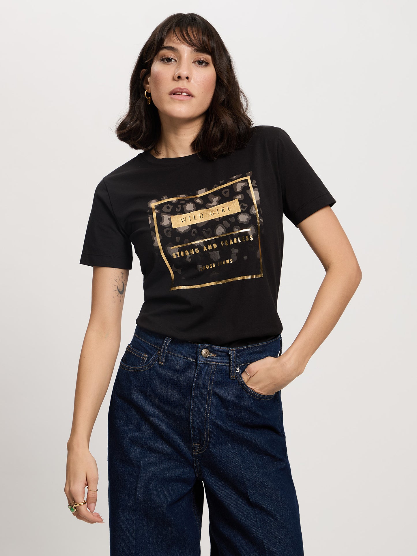 Damen Slim T-Shirt in schwarz