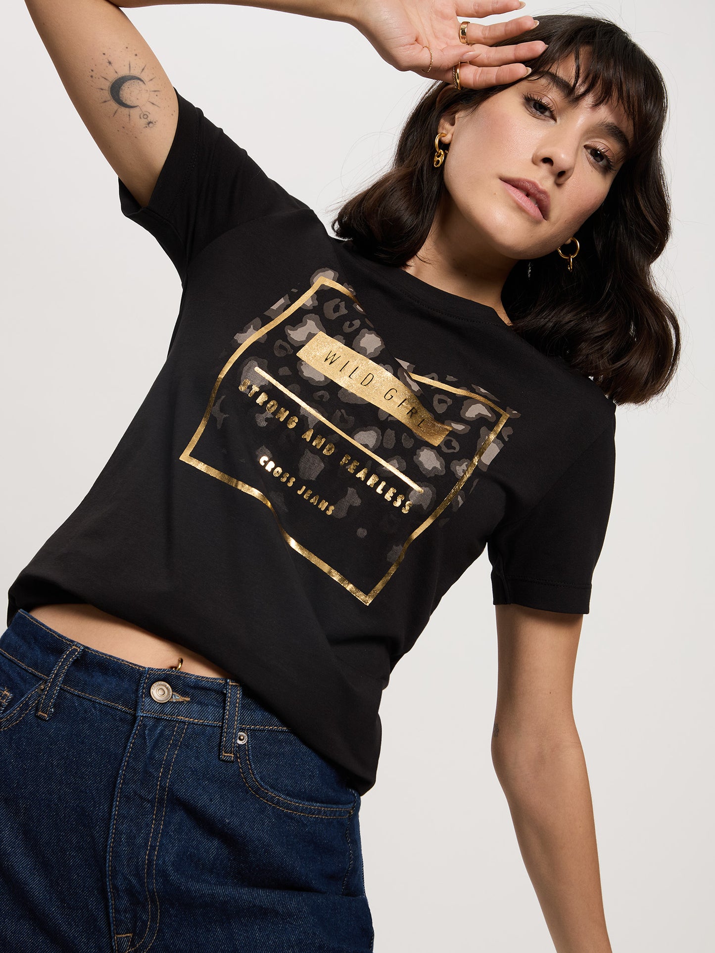 Damen Slim T-Shirt in schwarz