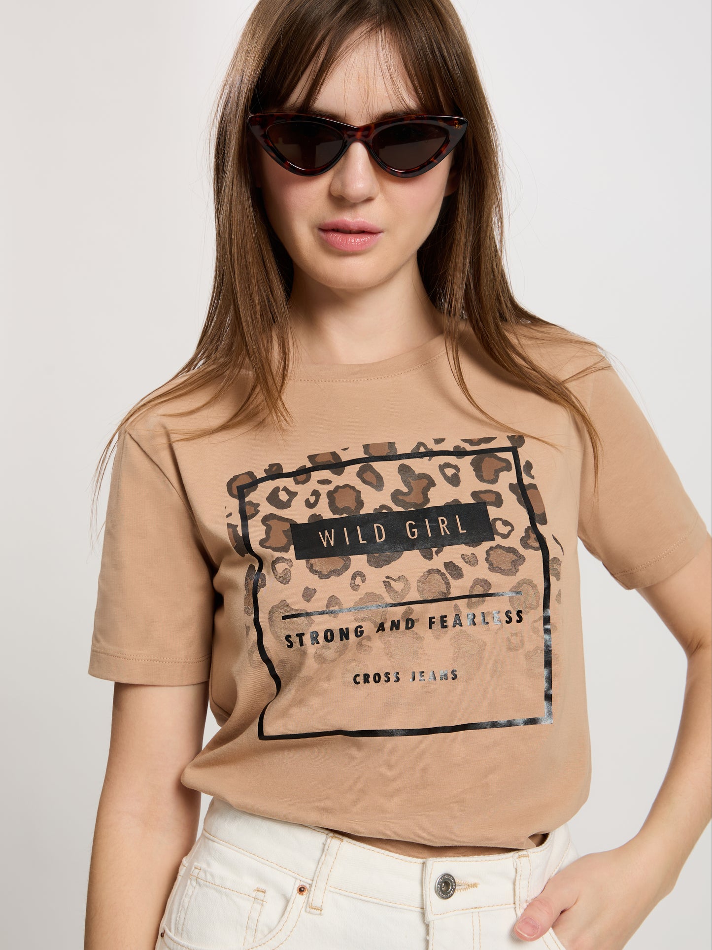 Damen Slim T-Shirt in braun