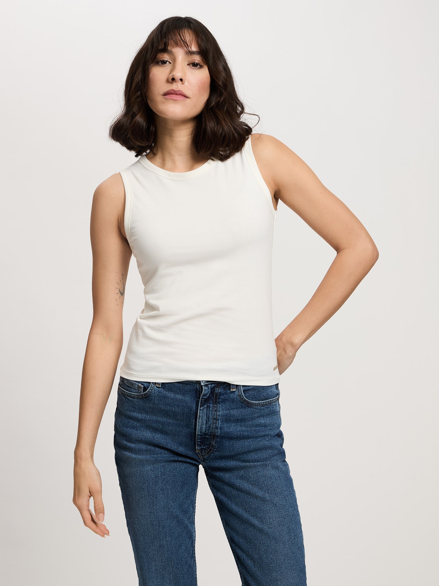 Damen Slim T-Shirt in ecru