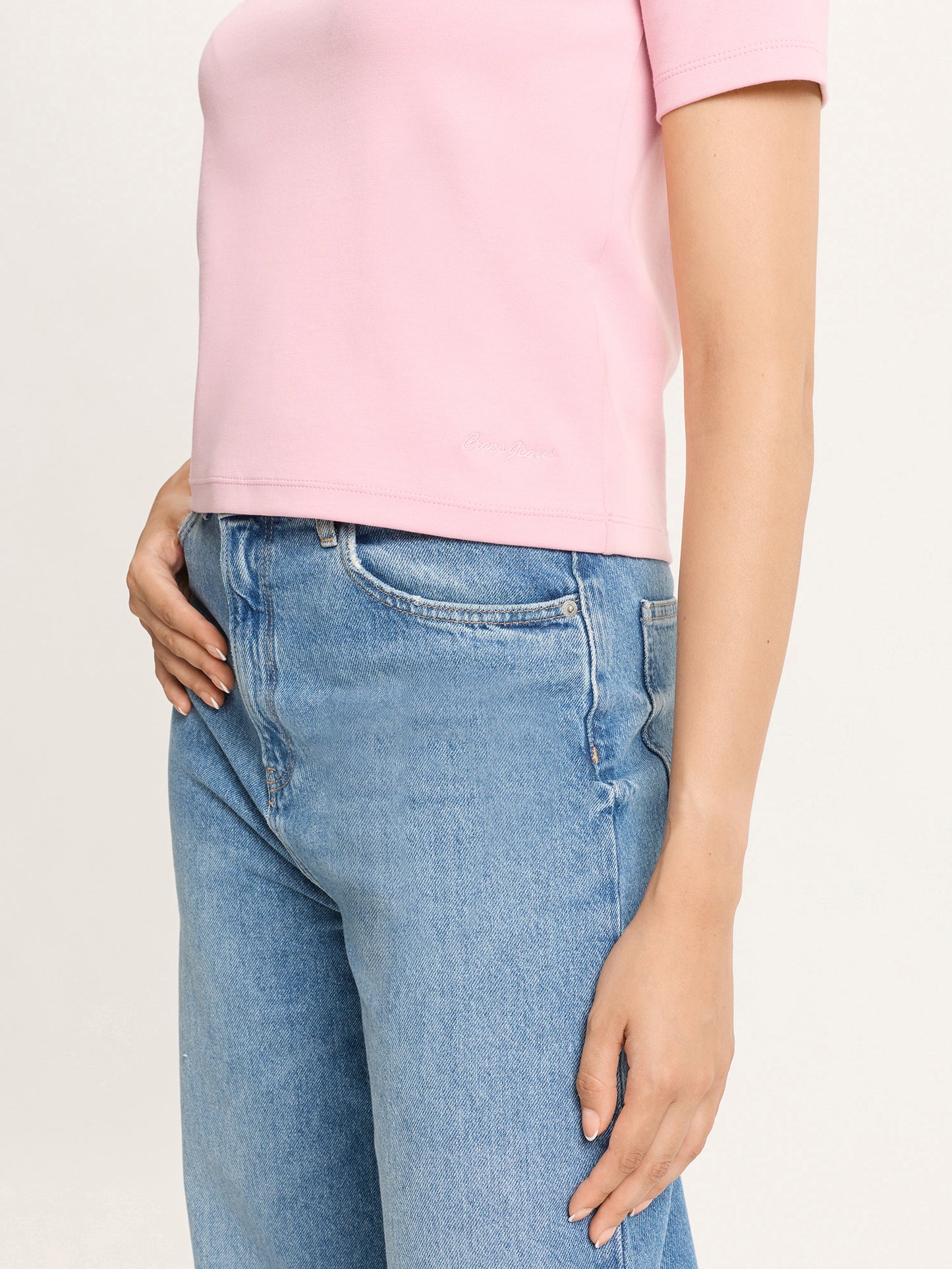 REGULAR FIT  T-SHIRT