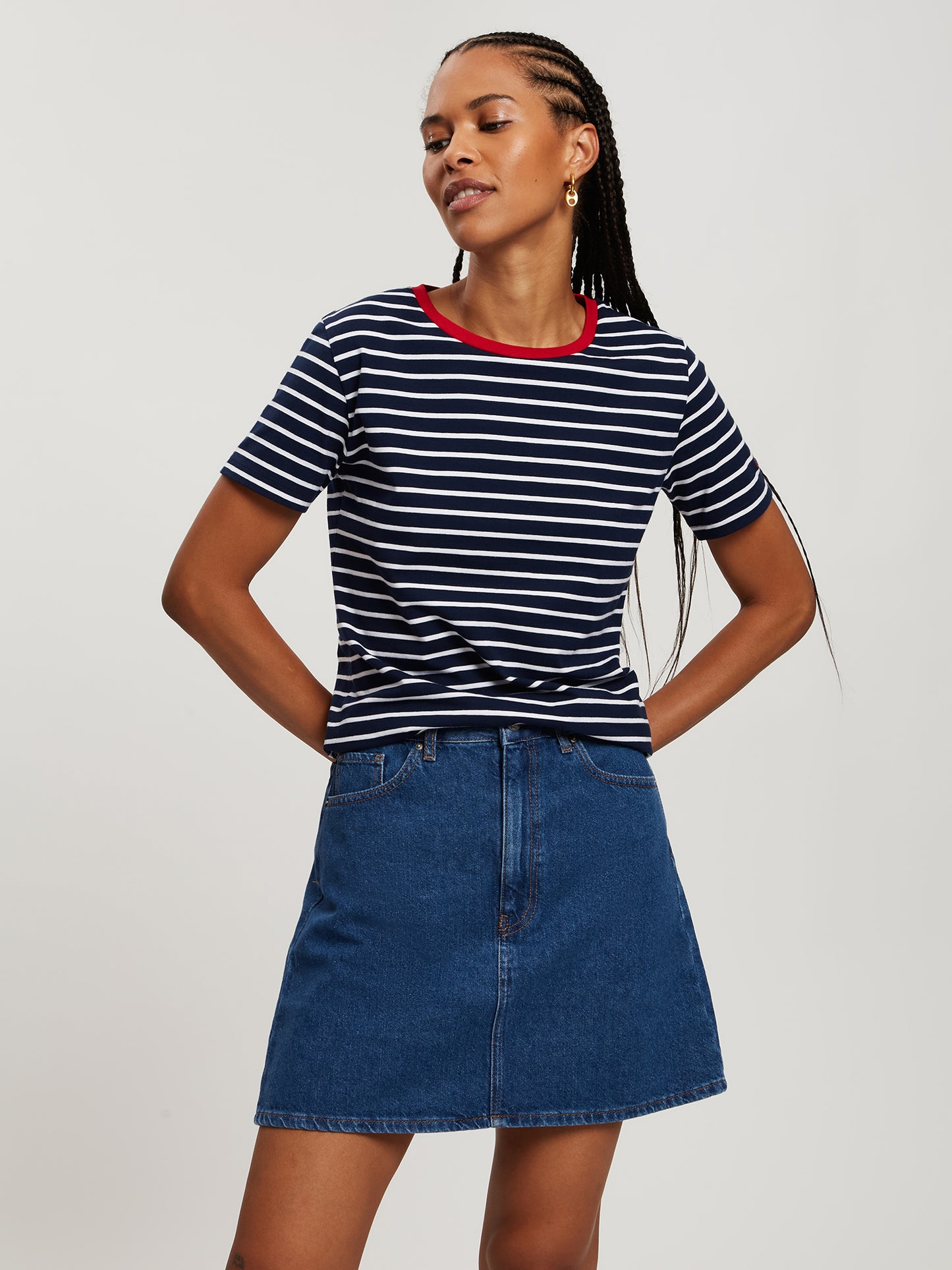 Damen Regular T-Shirt in dunkelblau gestreift