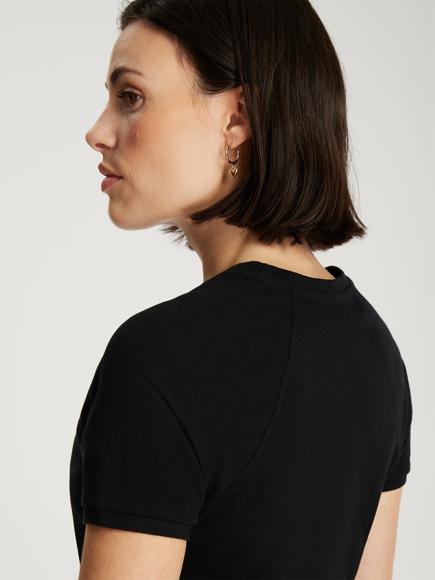 REGULAR FIT  T-SHIRT