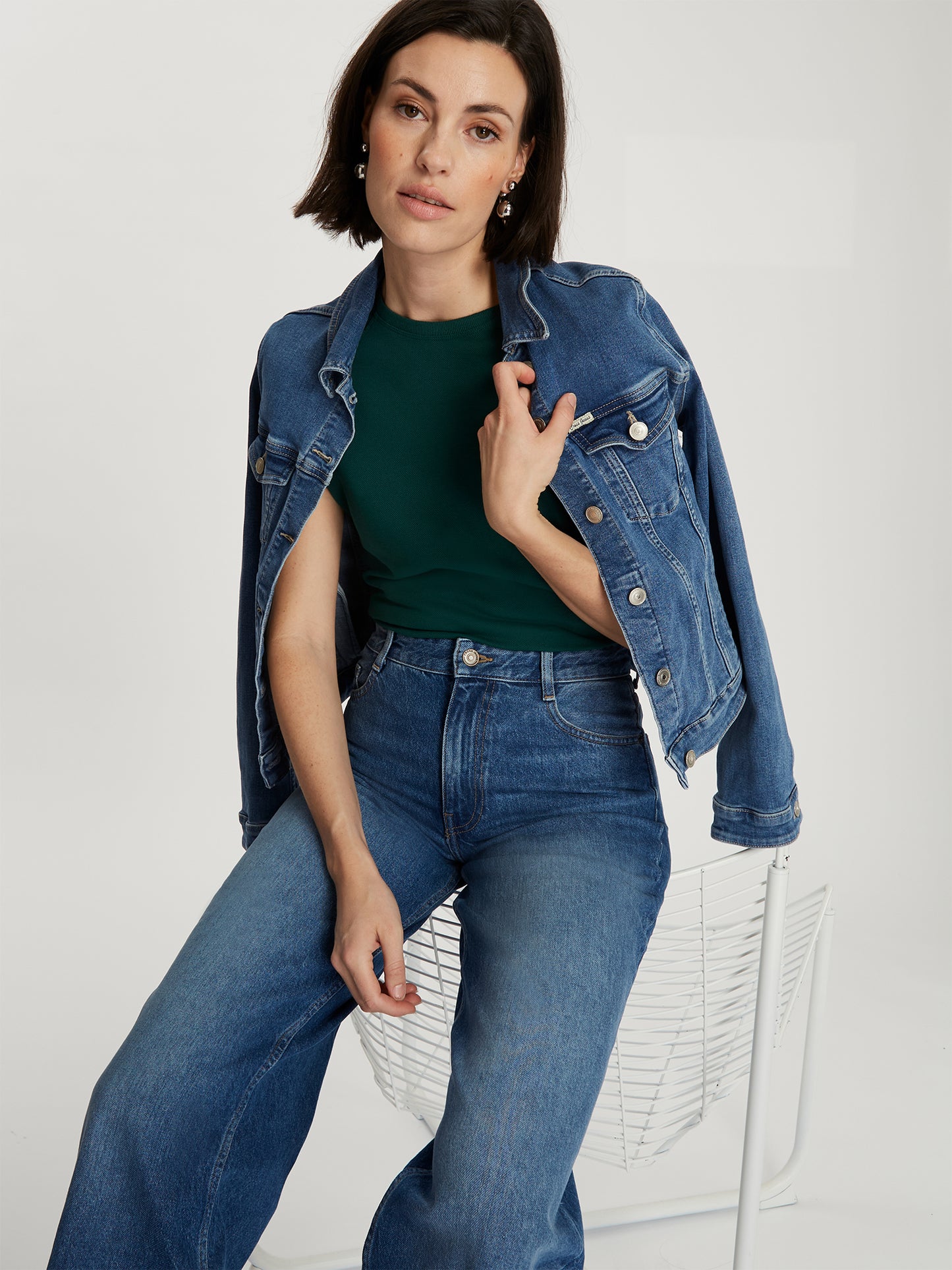 REGULAR FIT  T-SHIRT