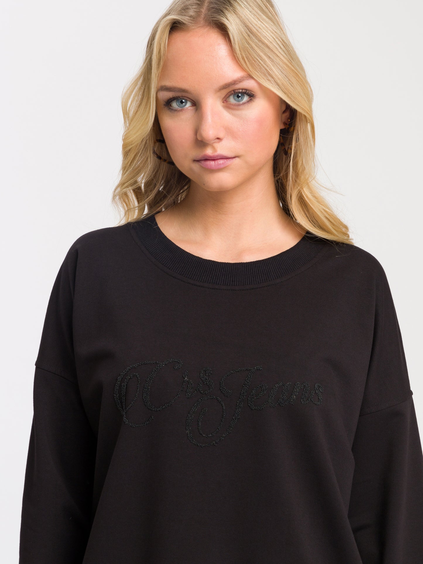 Women's regular sweatshirt with CROSS JEANS logo print black