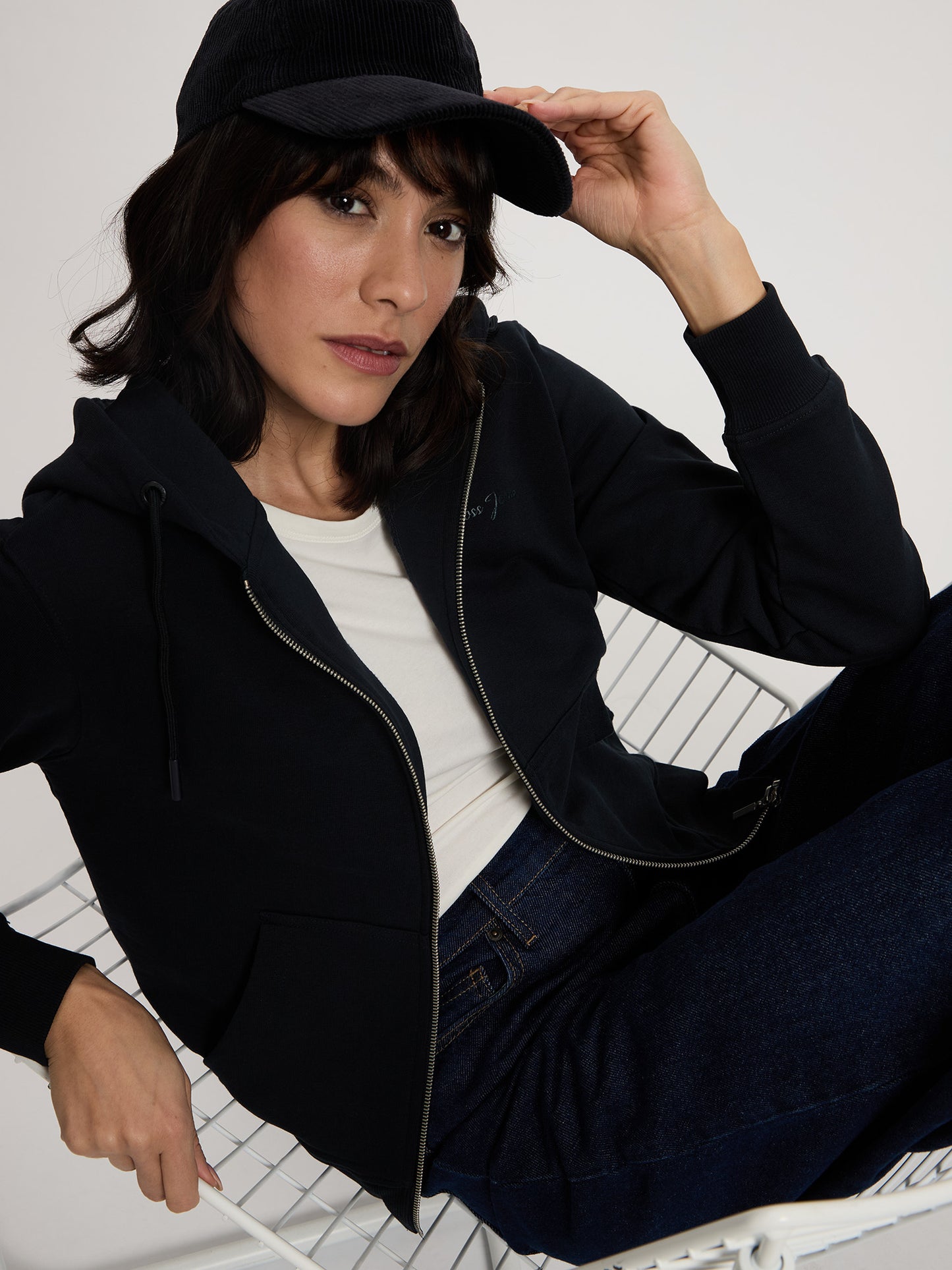 Damen Sweatjacke mit Kapuze in dunkelblau