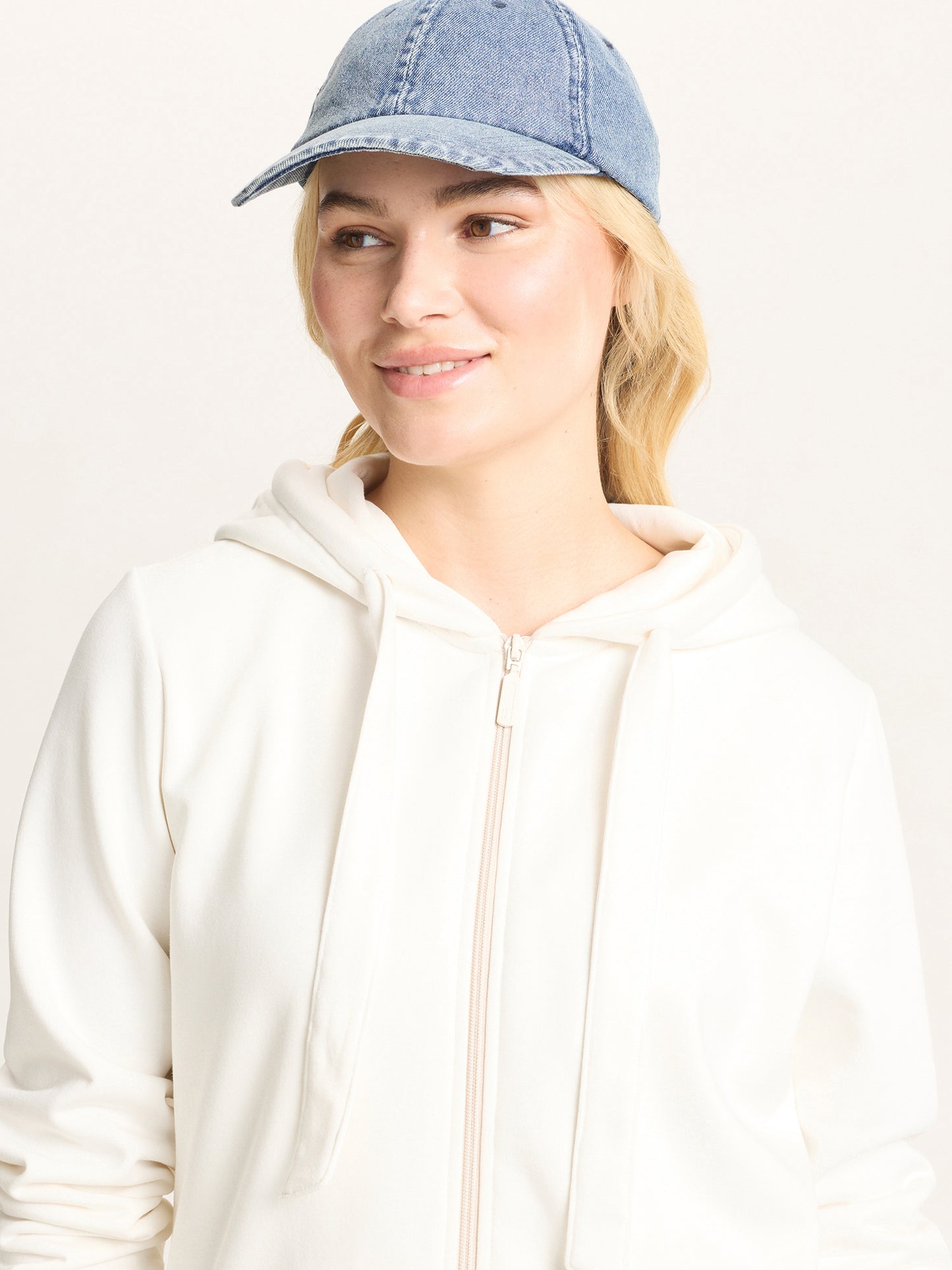 REGULAR FIT  SWEATSHIRTJACKE