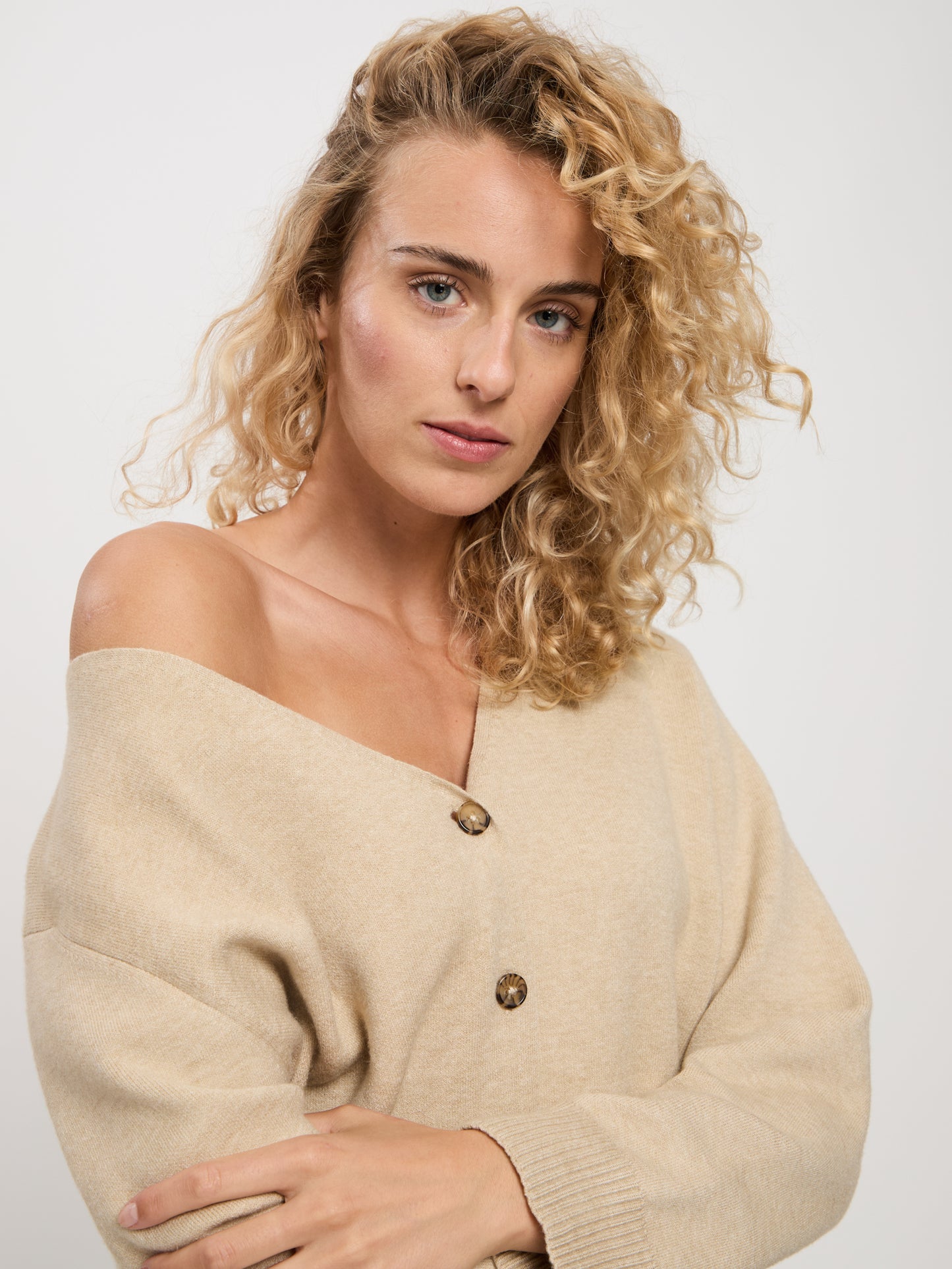 women's cardigan beige